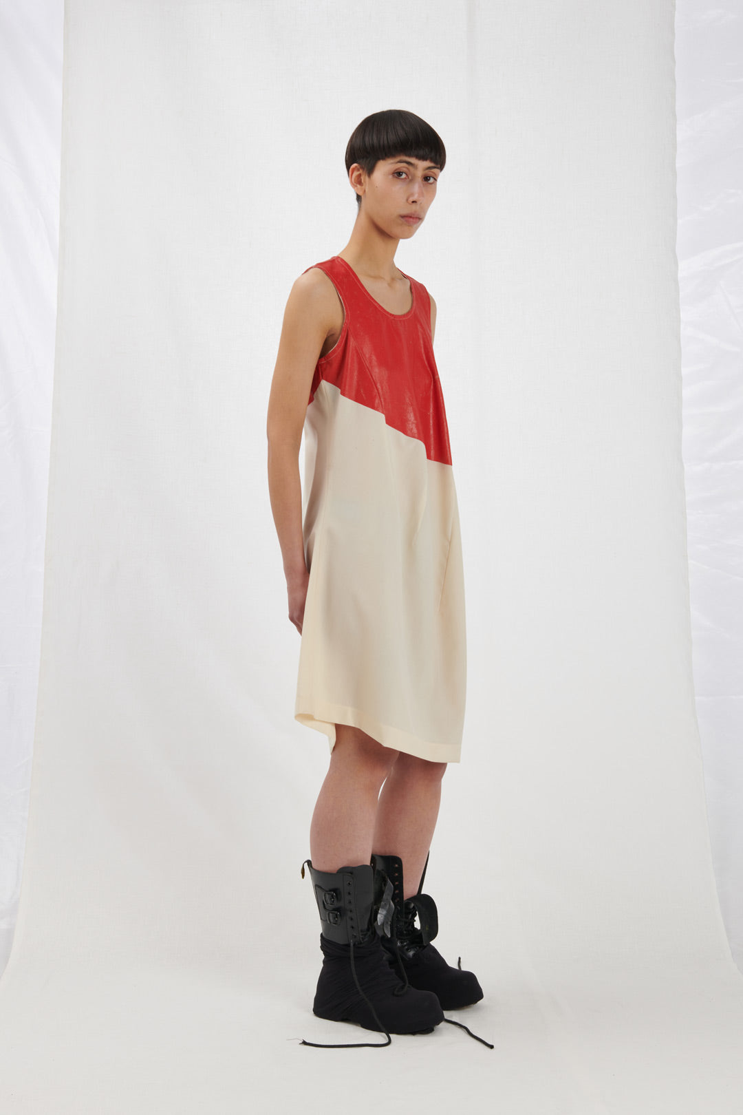 ASYMMETRIC WHITE AND RED DRESS