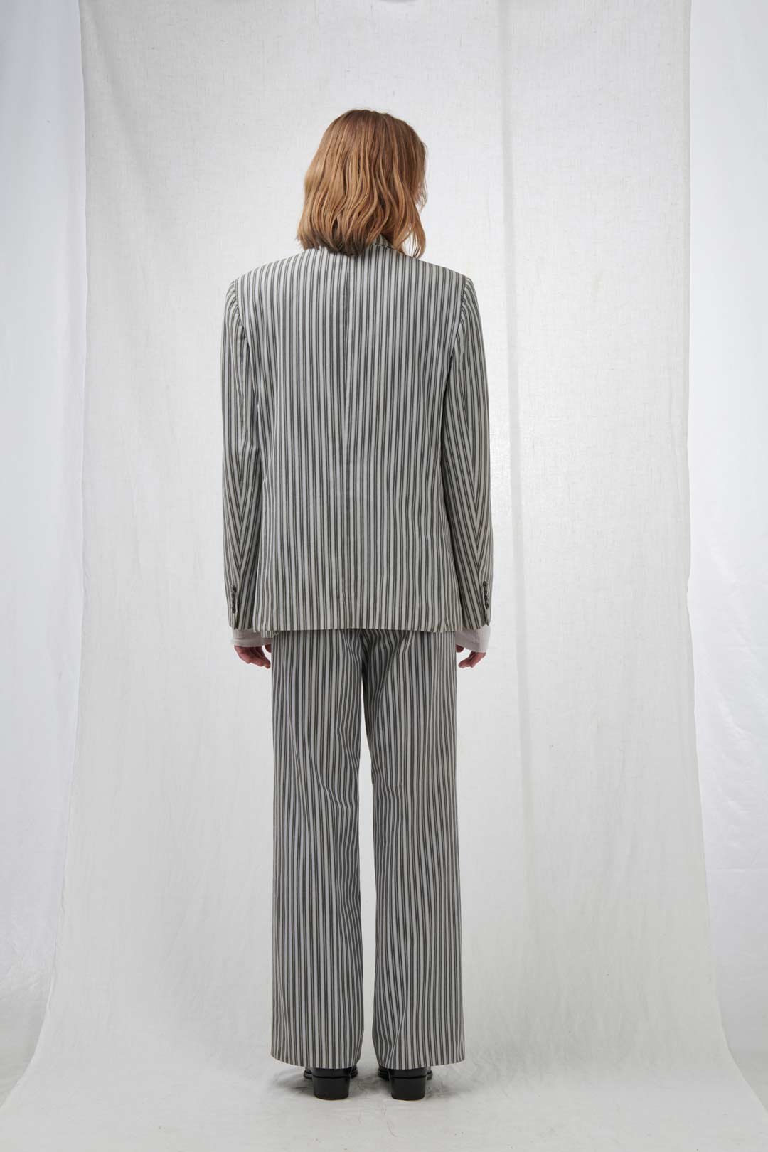 PINSTRIPE COTTON SUIT NO PRICE