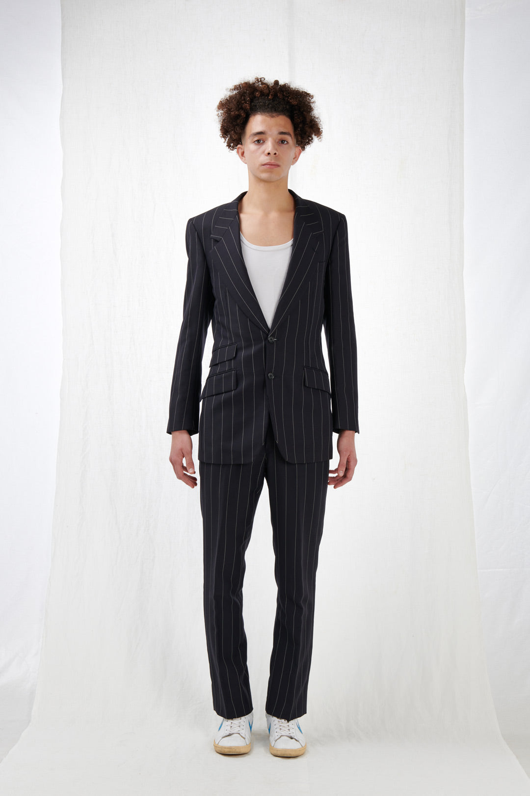 UNMIXO PINSTRIPE SUIT