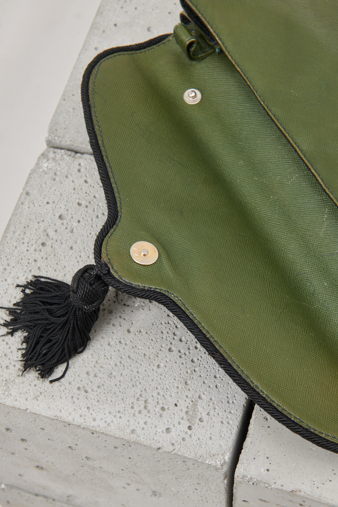 GREEN SAFFIANO ENVELOPE