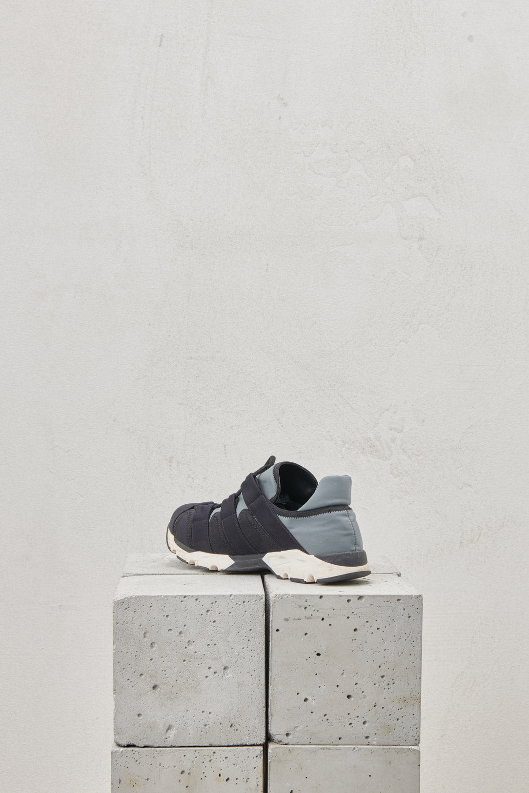 SNEAKER BICOLOR IN NEOPRENE