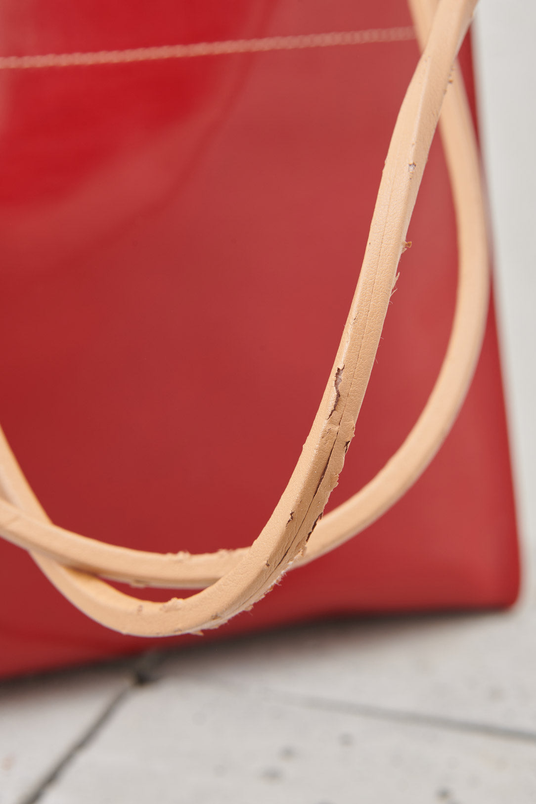 RED LEATHER BAG