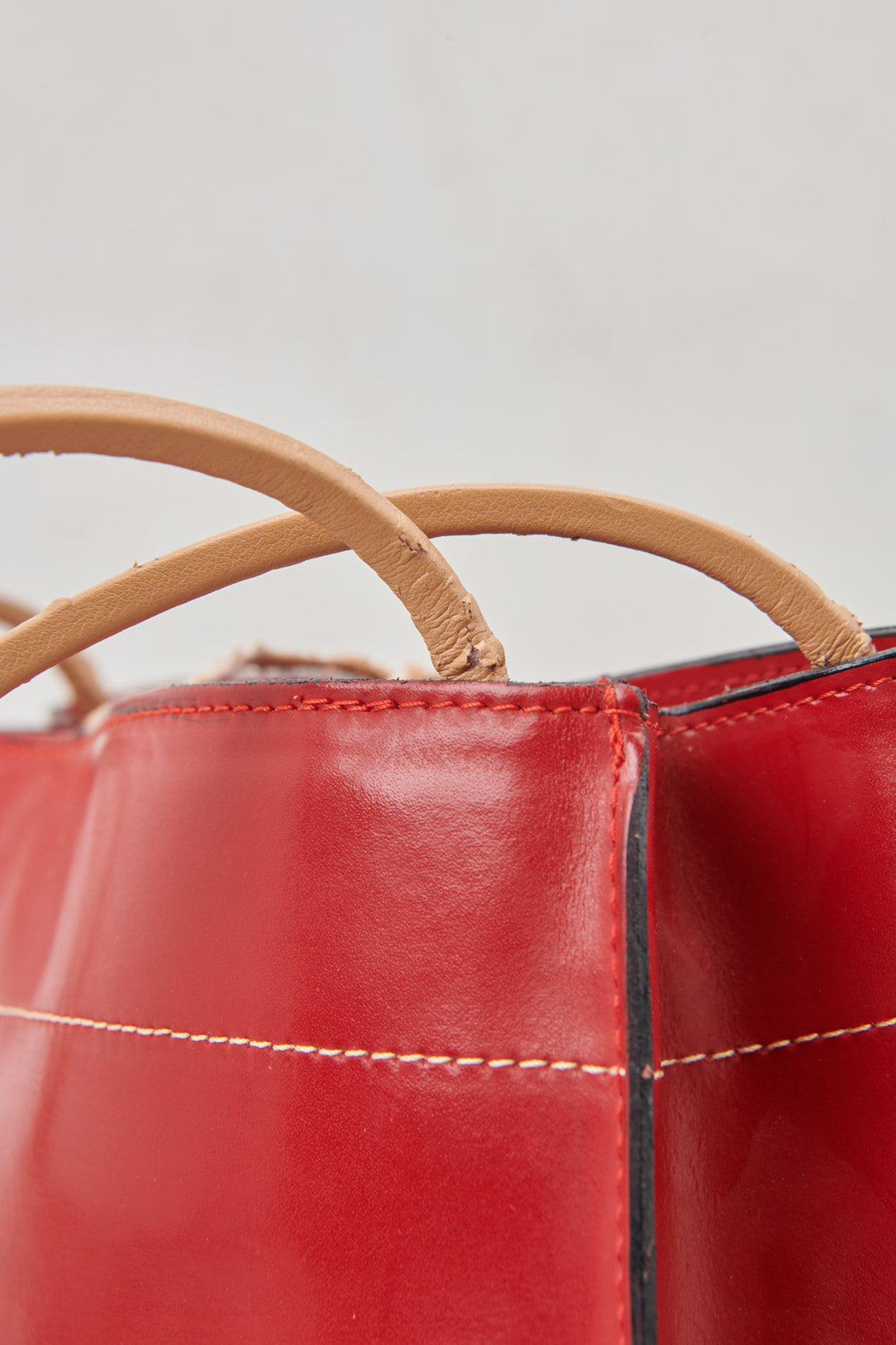 RED LEATHER BAG