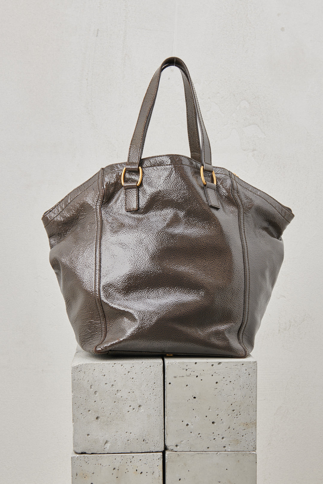 DOWNTOWN BAG IN GRAY PAINTED LEATHER