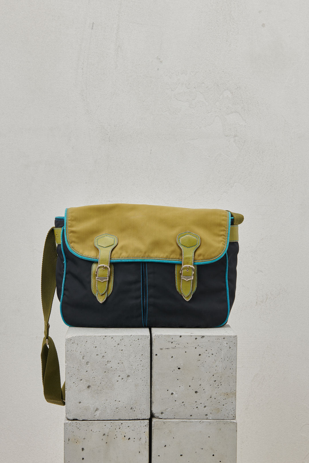 GREEN AND BLUE POSTMAN MODEL BAG