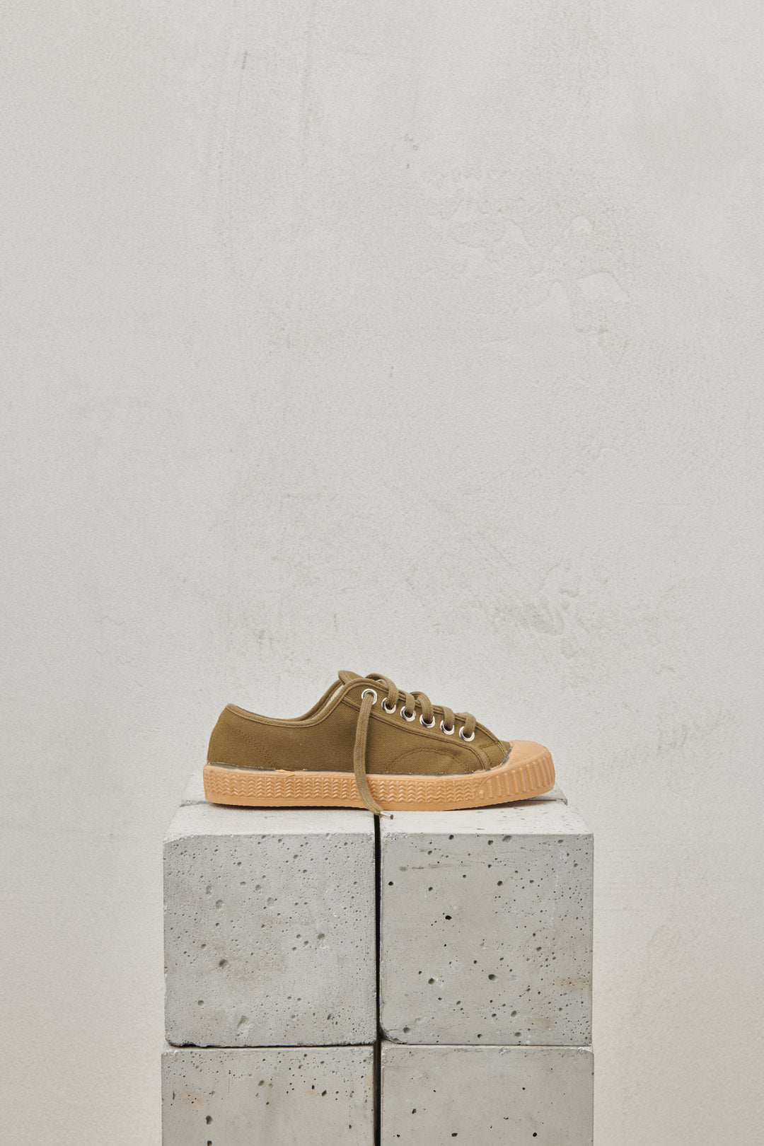 SNEAKER MILITARE