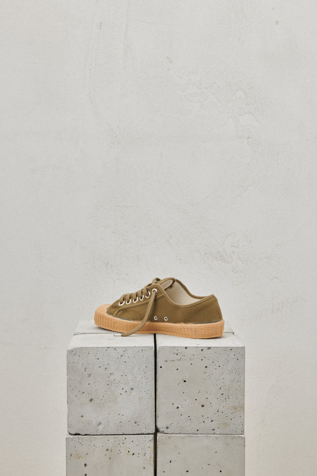 SNEAKER MILITARE