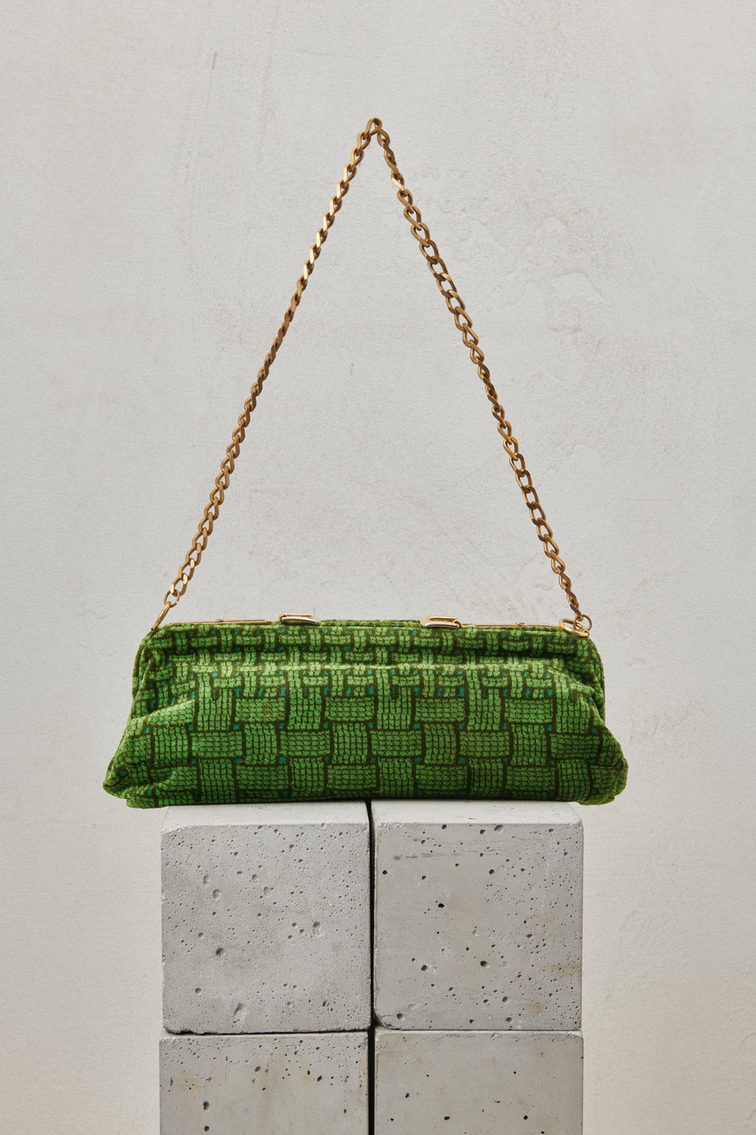 70'S GREEN VELVET BAG