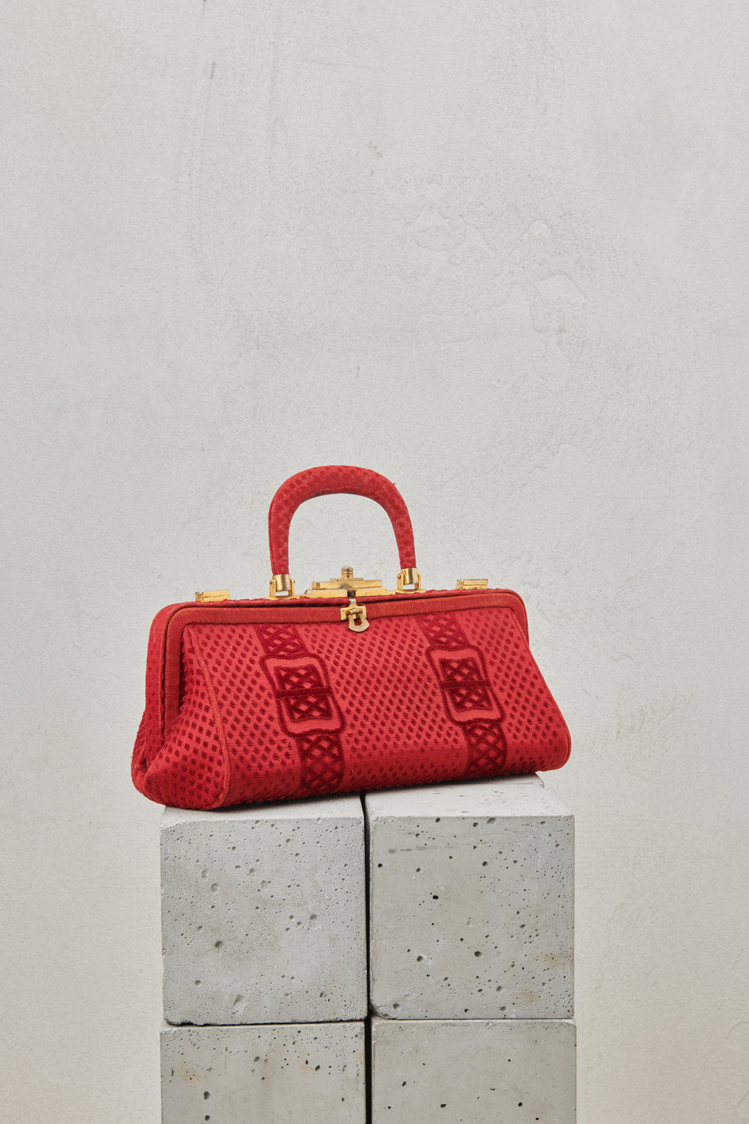 BORSA anni 50'/60' in VELLUTO ROSSO