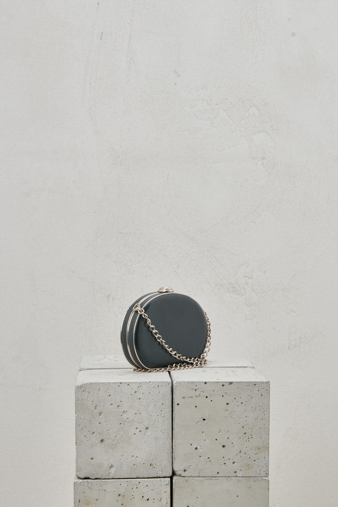 50'S BLACK CLUTCH