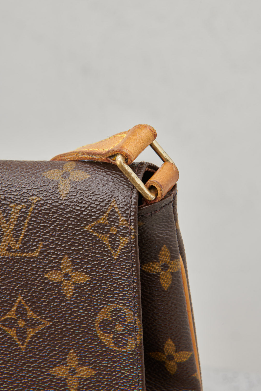 MONOGRAM SHOULDER BAG