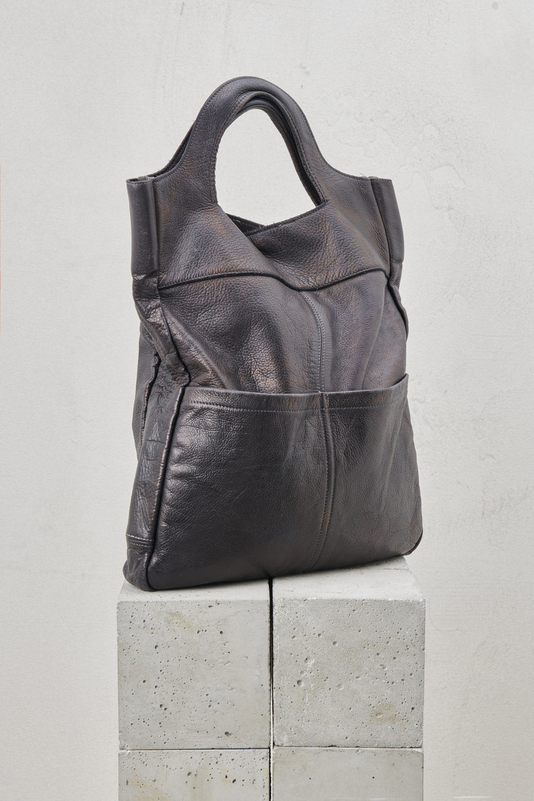 BLACK LEATHER BAG