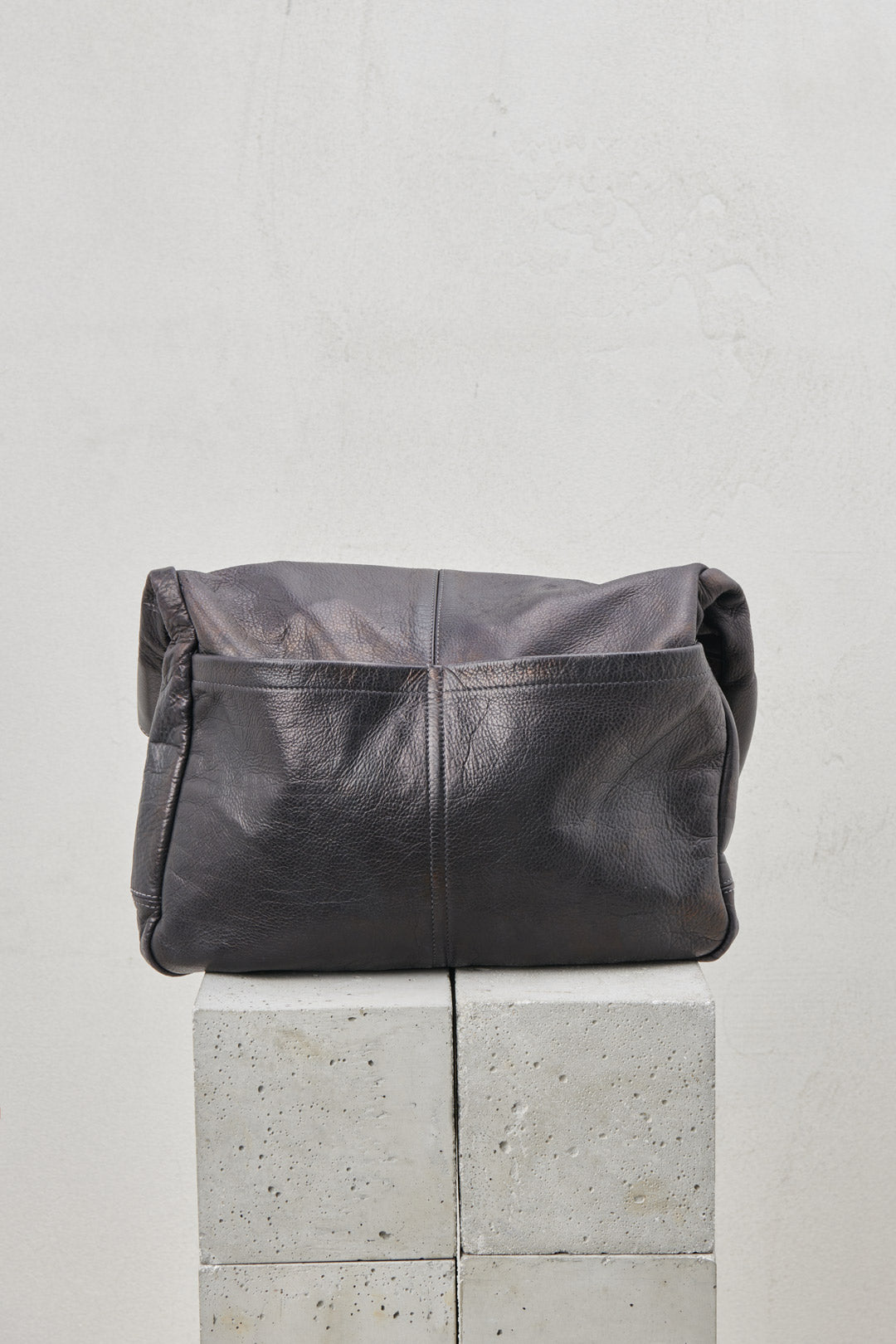 BLACK LEATHER BAG