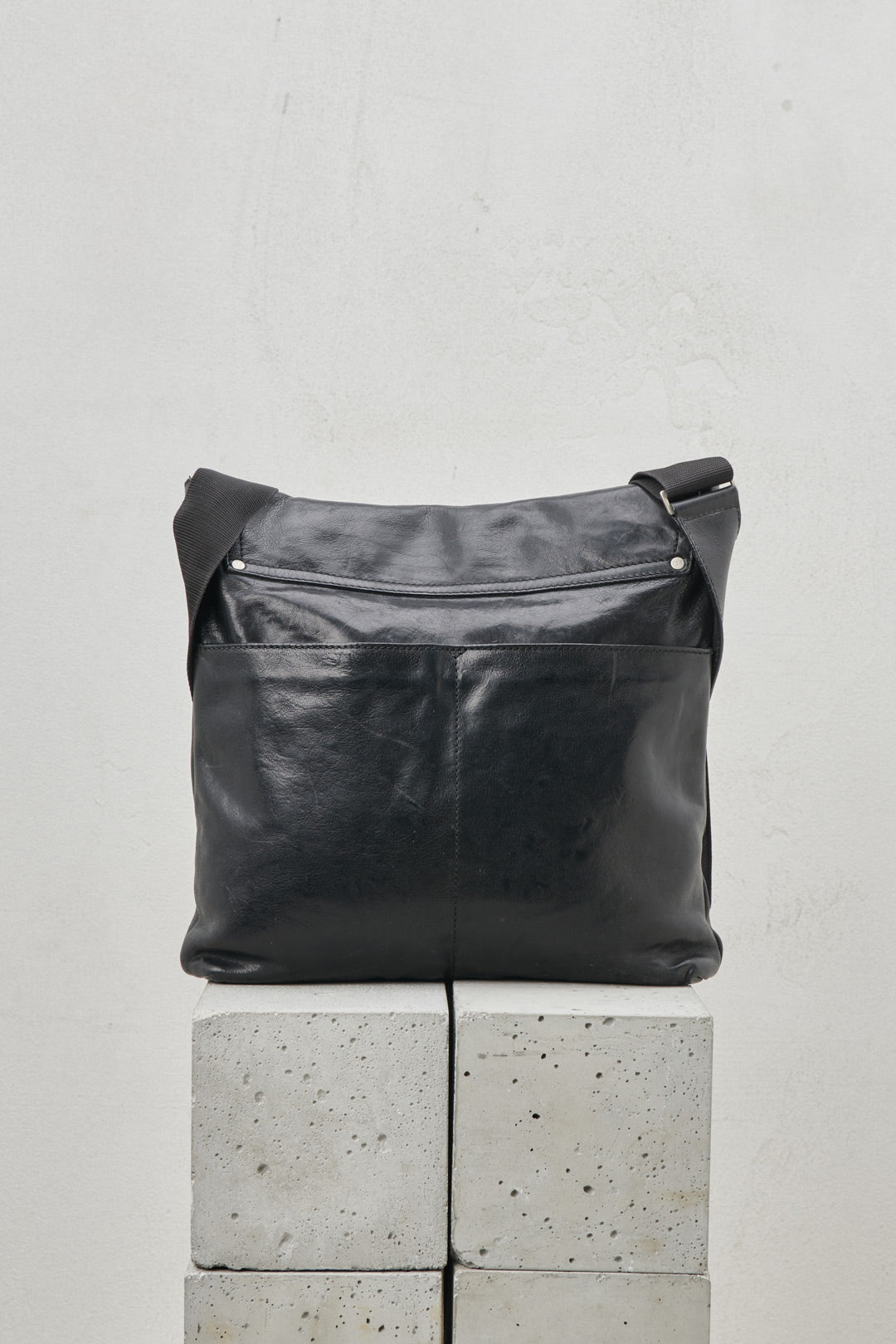 POSTMAN BAG IN BLACK LEATHER