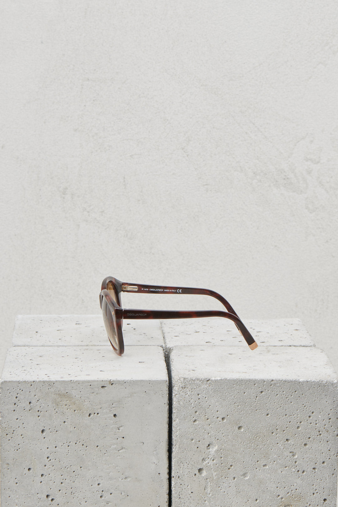 BROWN TORTOISE SUNGLASSES