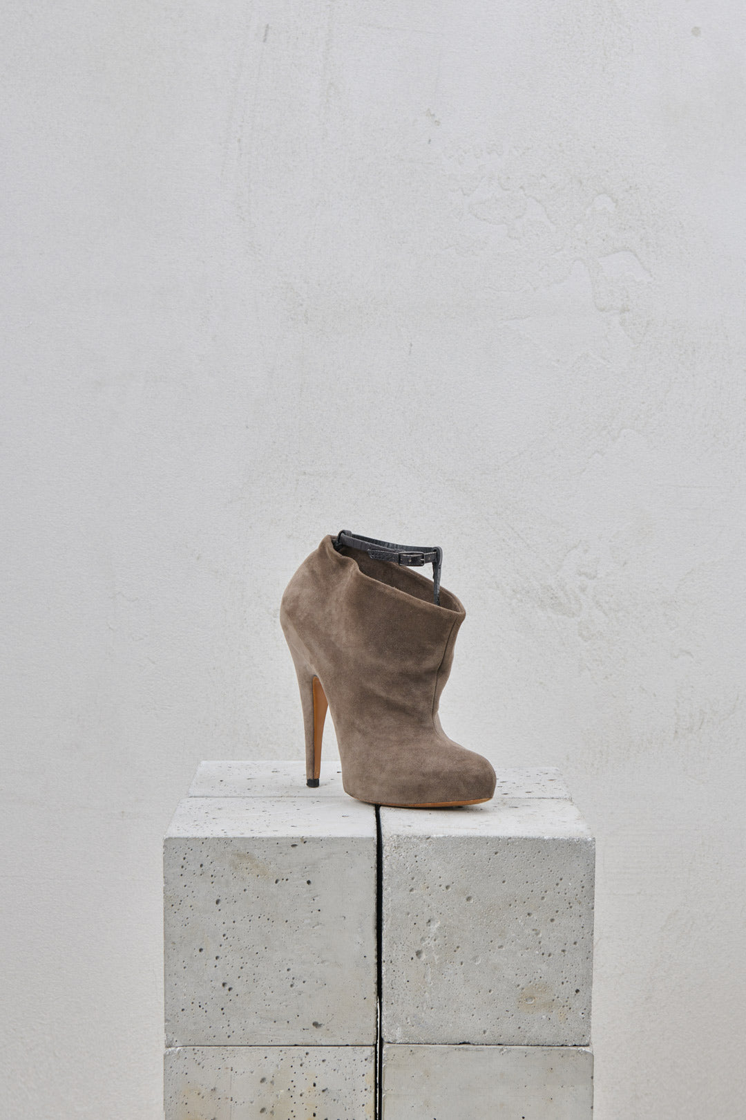 GRAY SUEDE ANKLE BOOTS