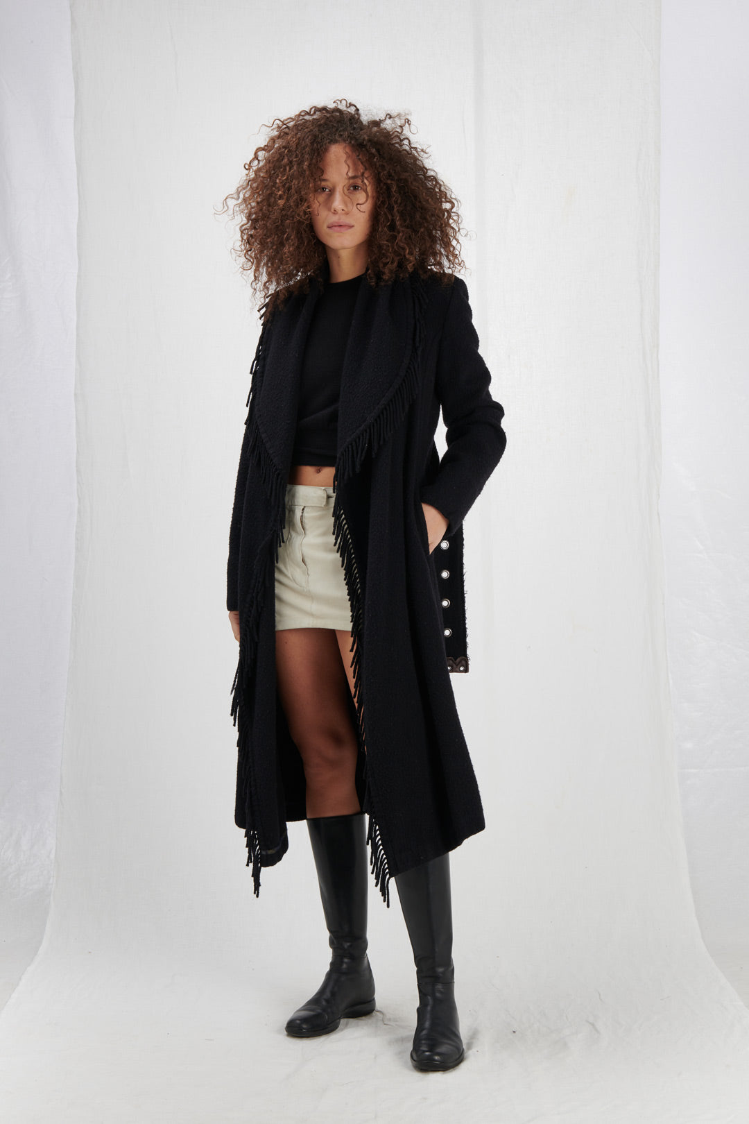 COAT WITH FRINGES AND BELT