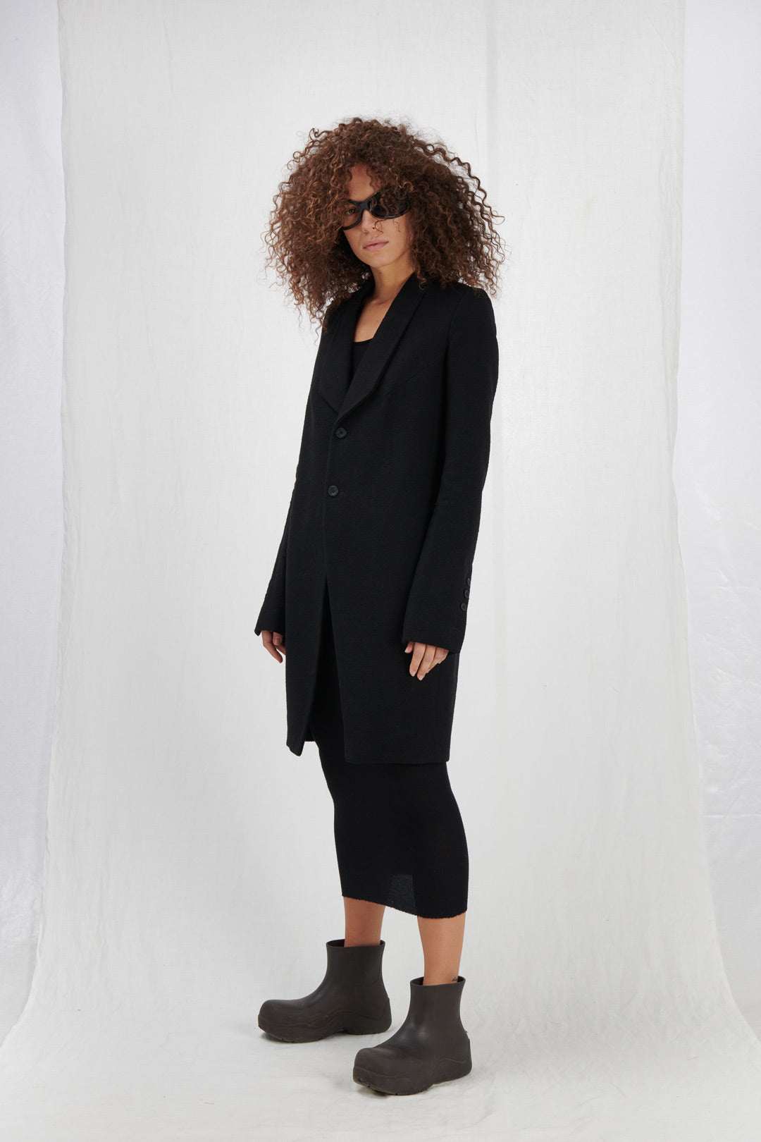 BLACK WOOL COAT