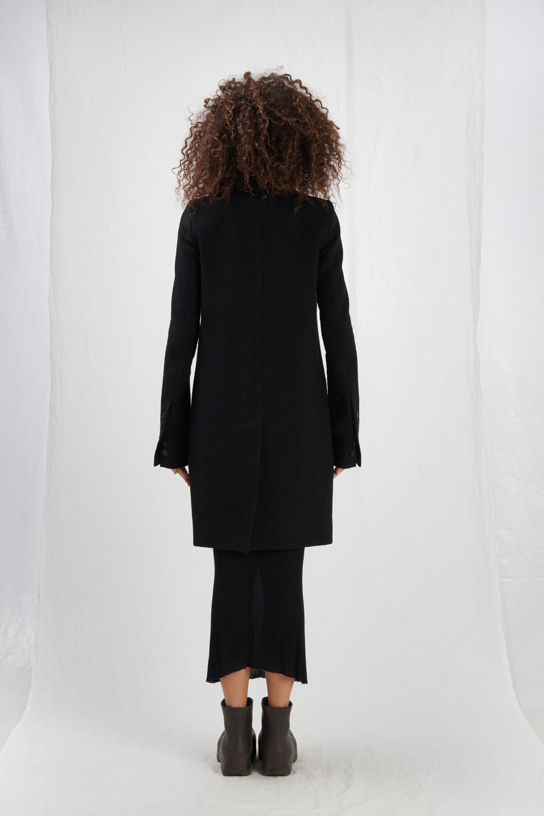 BLACK WOOL COAT