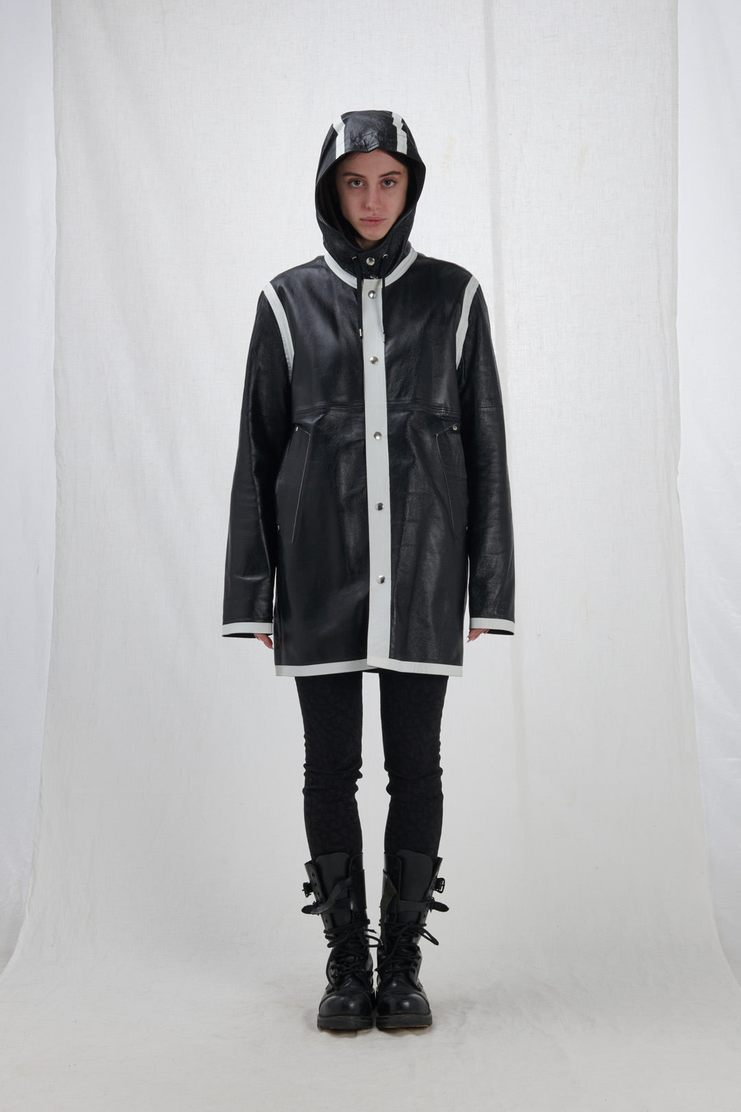 RAINCOAT IN PELLE