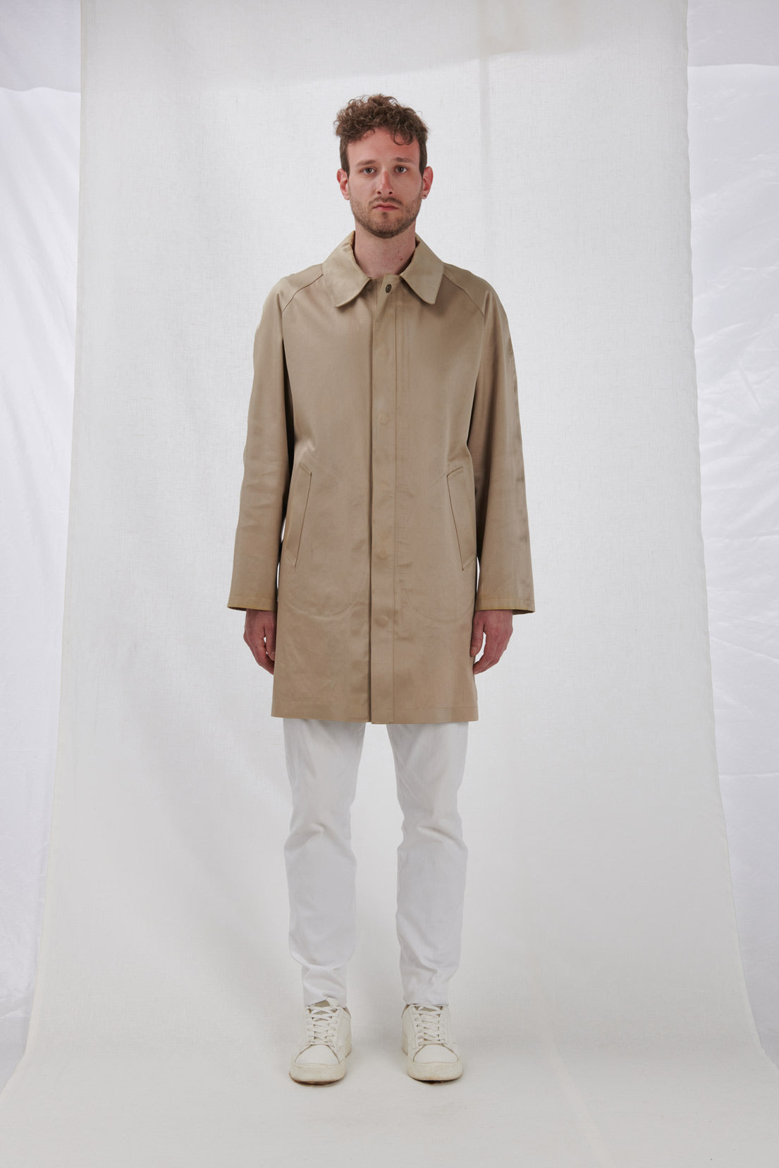 HEAT-SEALED TRENCH COAT