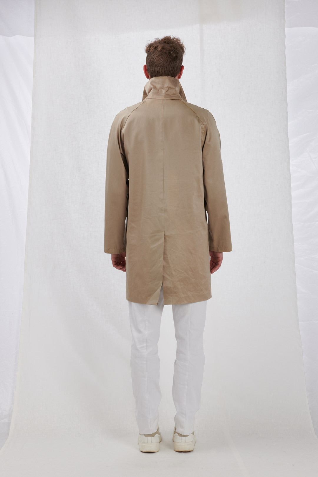 HEAT-SEALED TRENCH COAT