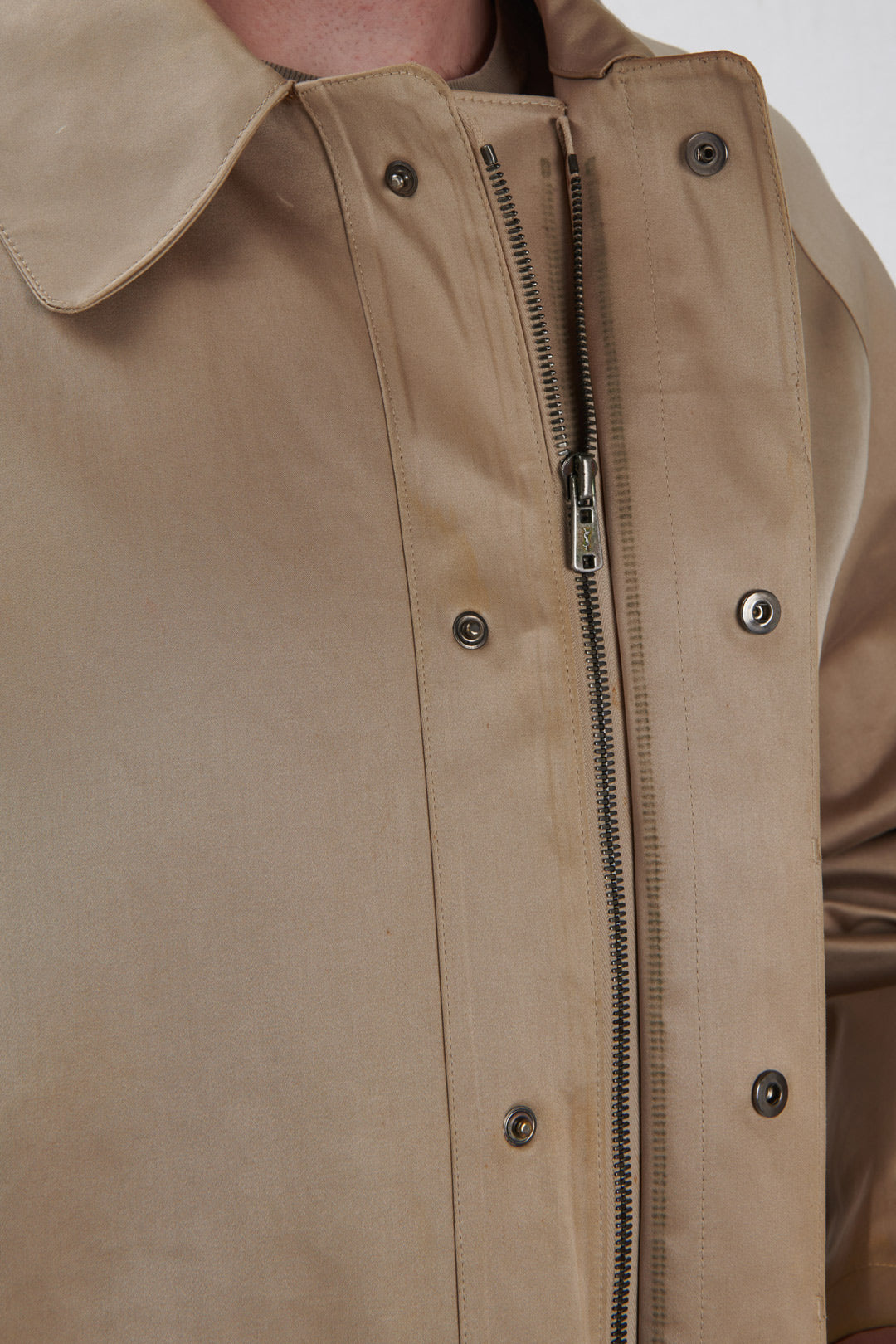 HEAT-SEALED TRENCH COAT