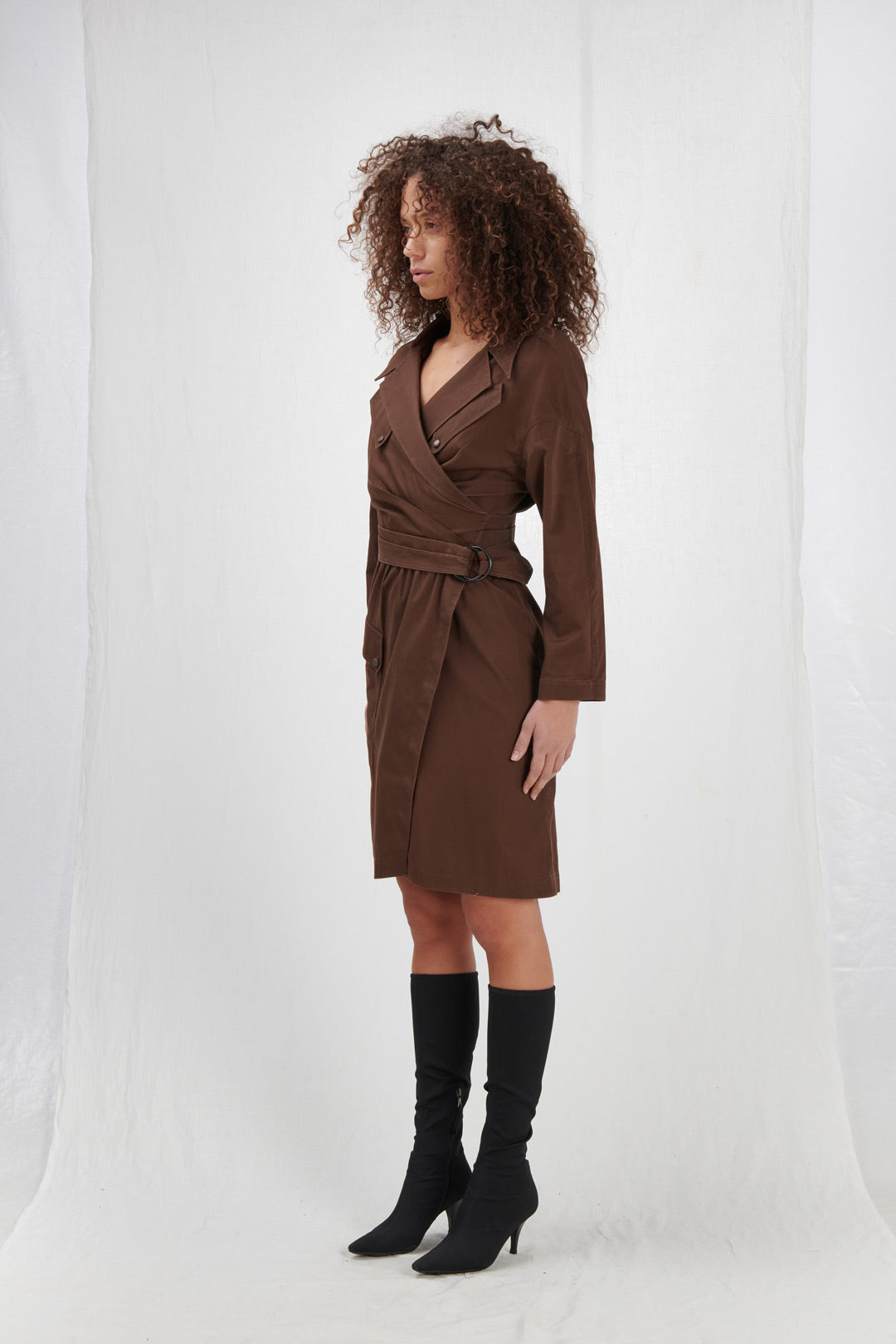 BROWN DRESS WITH BELT