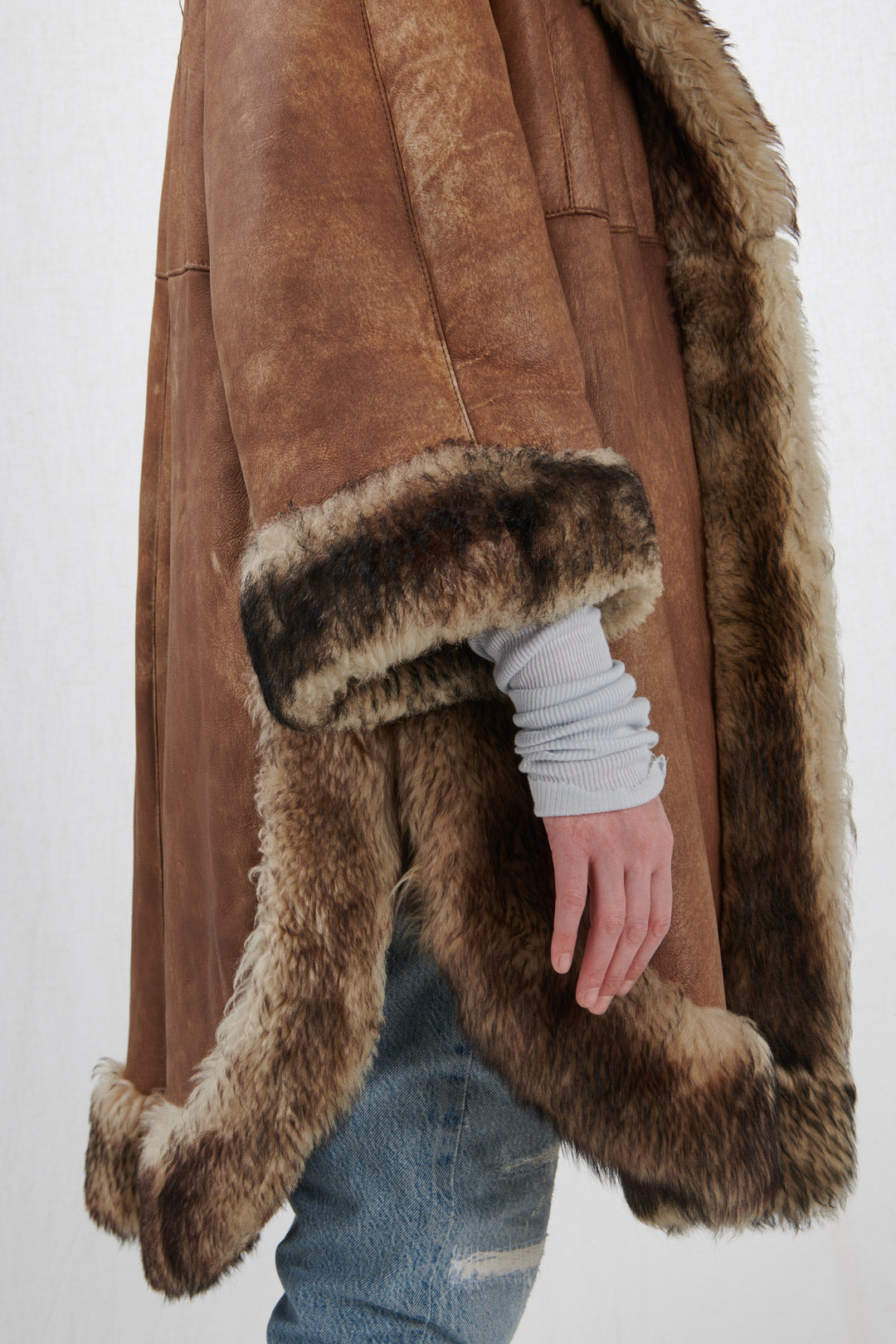 SHEEPSKIN WITH FUR SIDE INSERTS