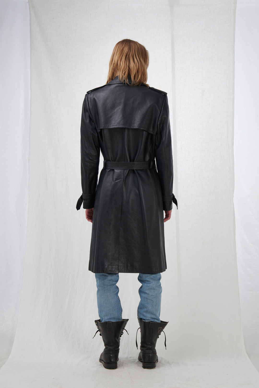 LONG LEATHER COAT WITH BELT