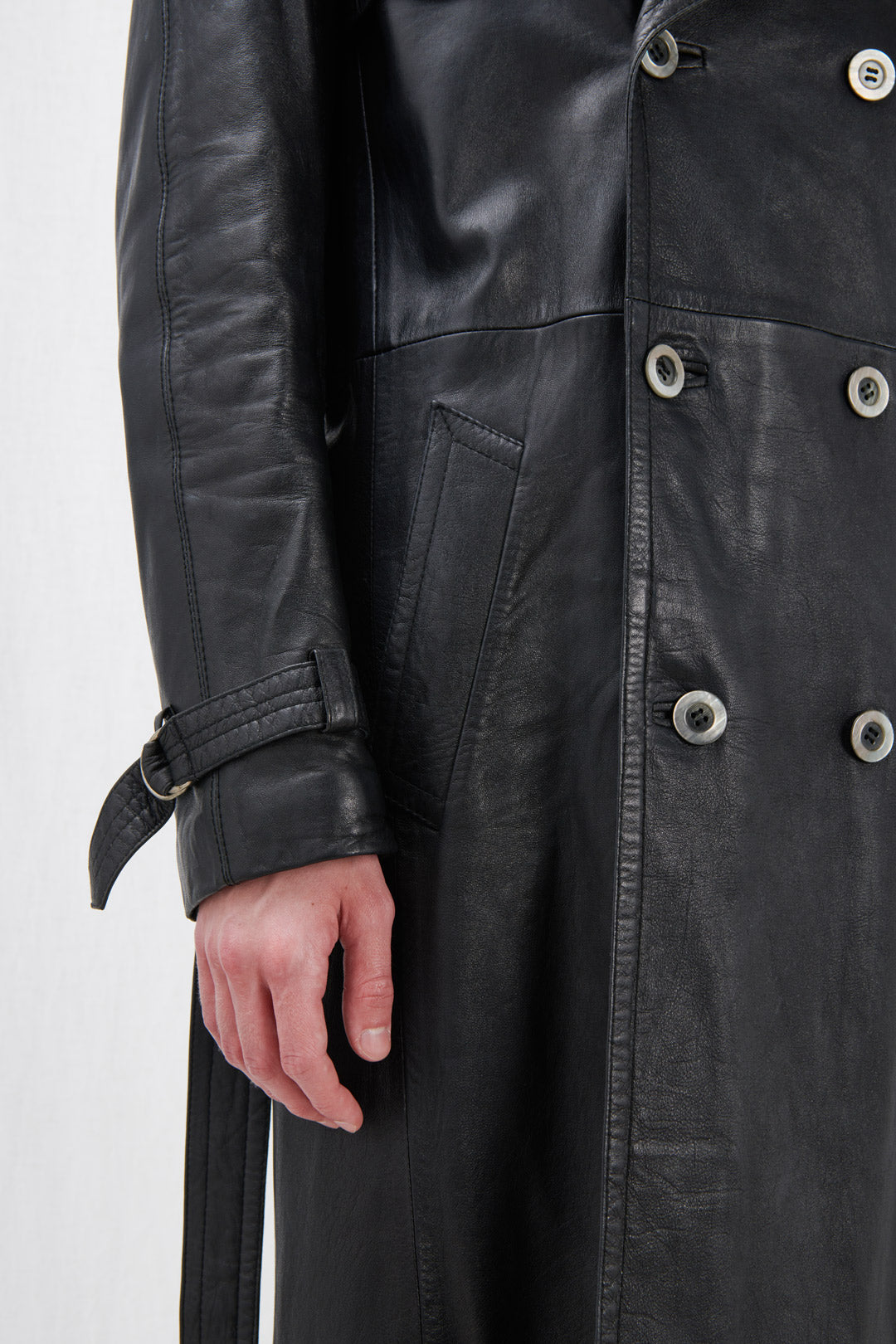 LONG LEATHER COAT WITH BELT