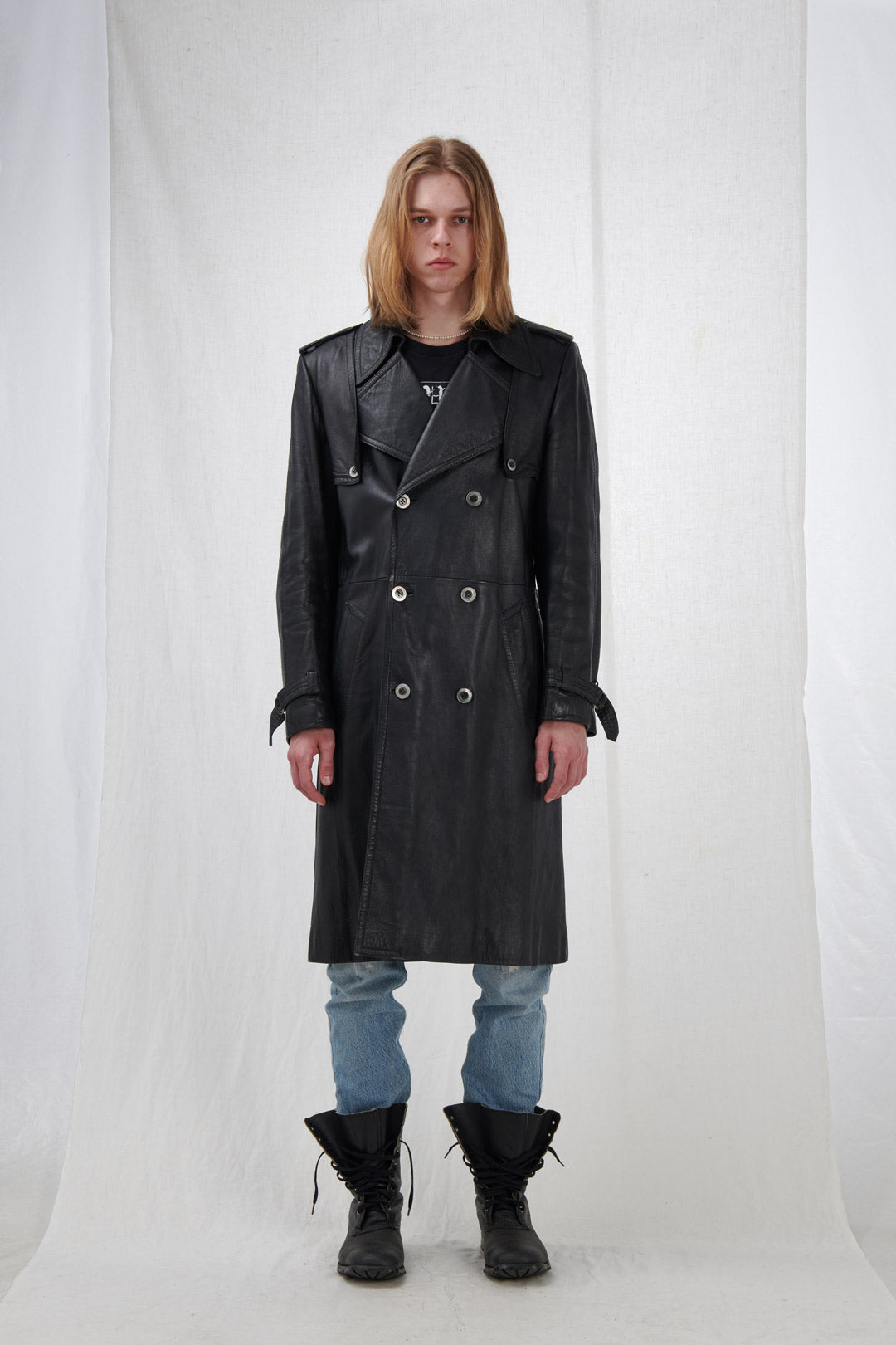 LONG LEATHER COAT WITH BELT