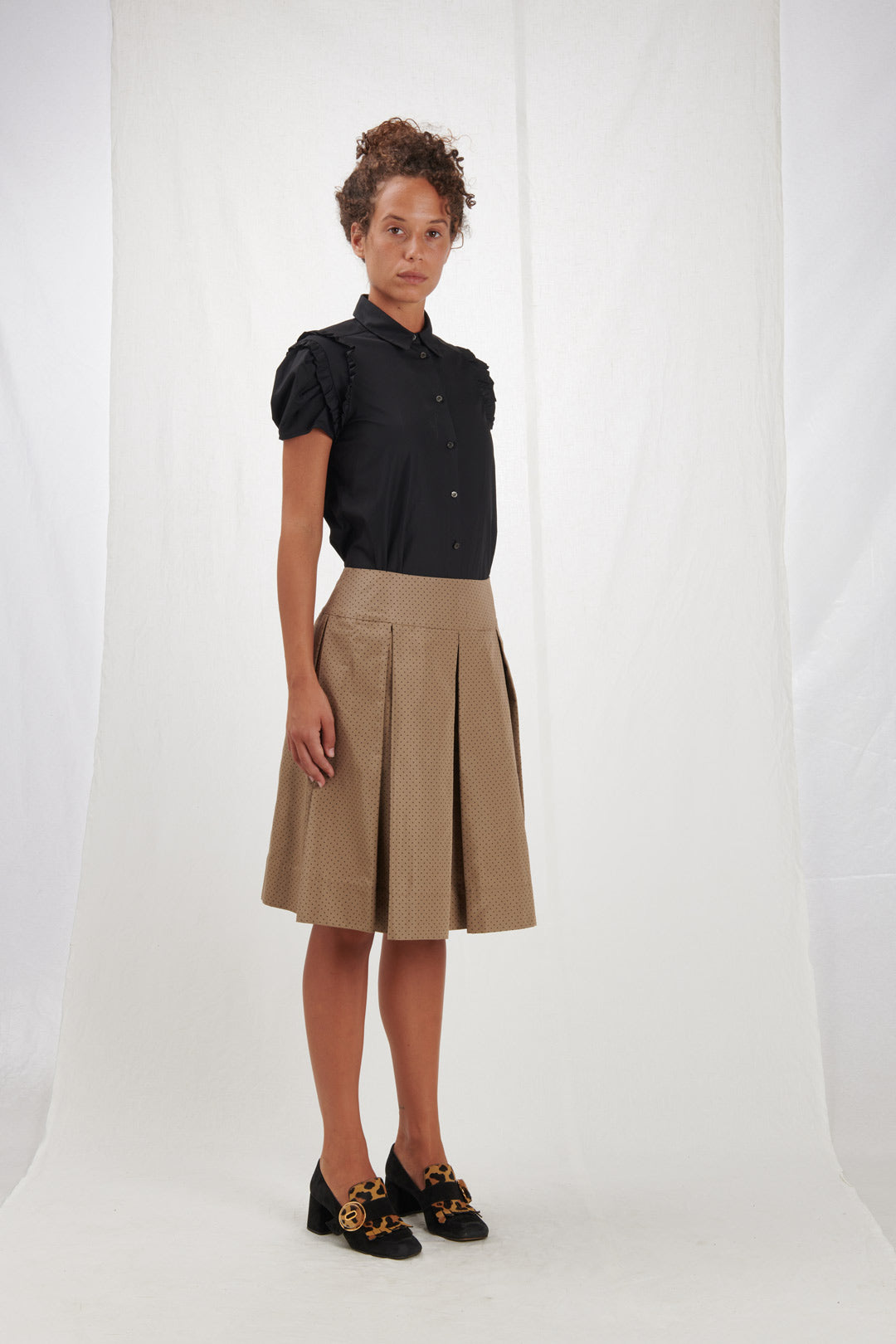 PLEATED SKIRT