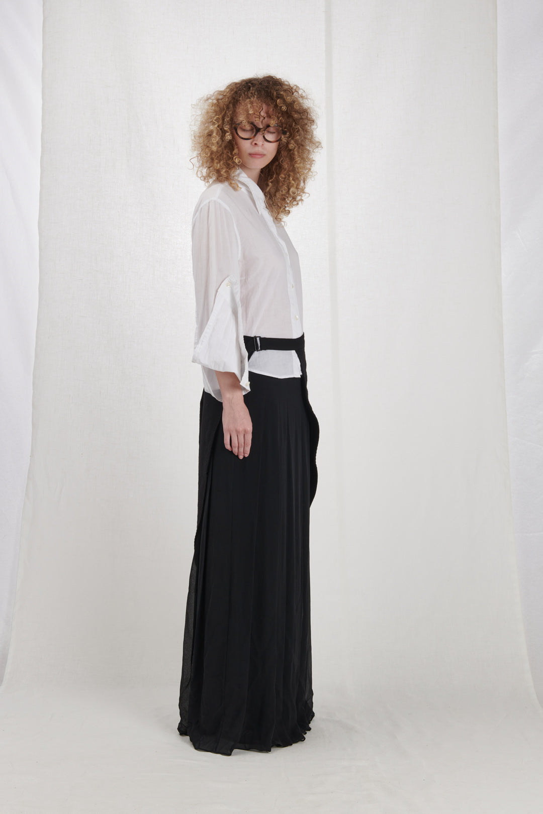 BLACK WOOL AND LINEN SKIRT