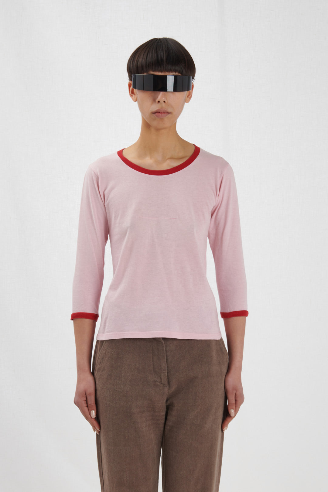 PINK T-SHIRT WITH RED PROFILES