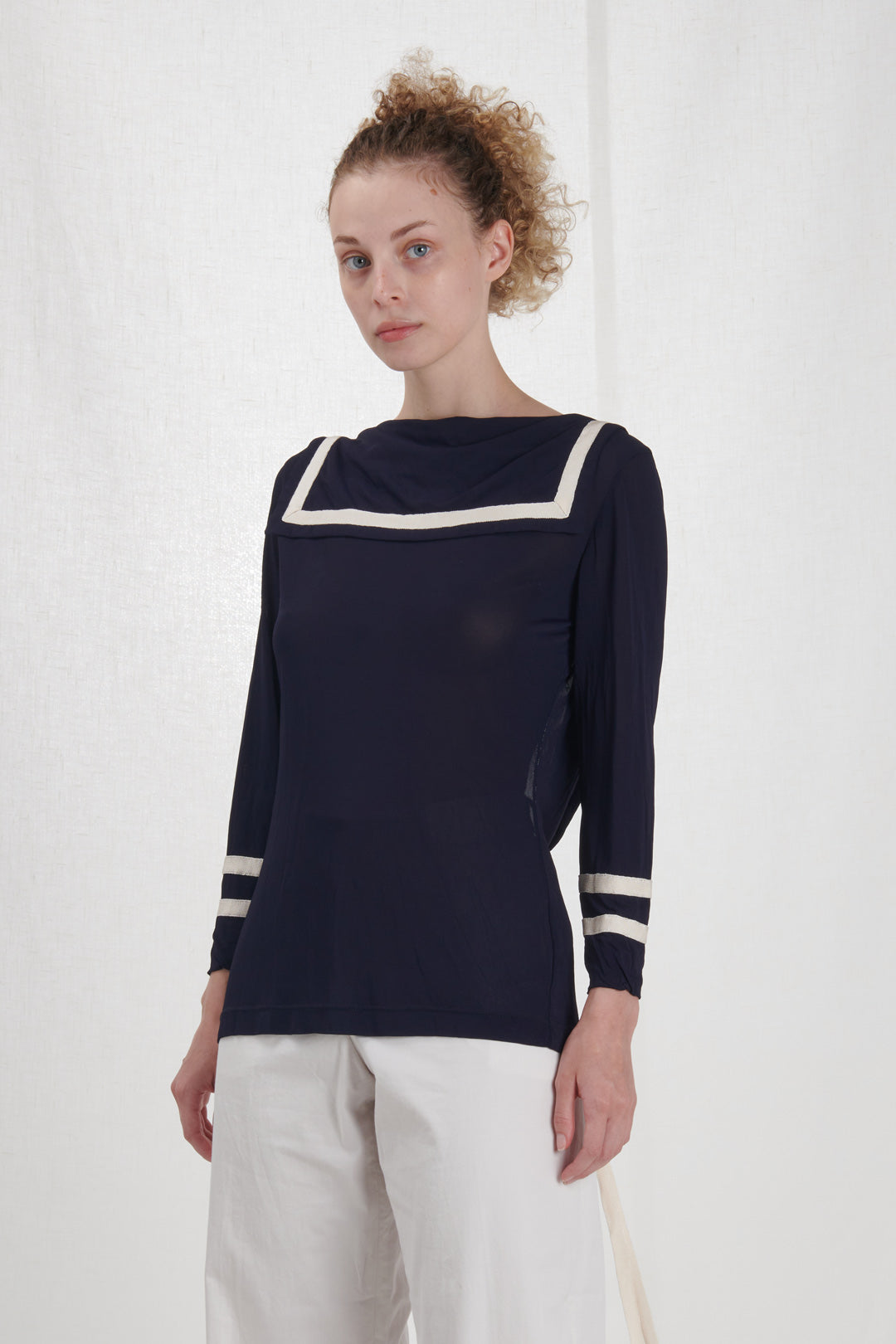 SEMI-TRANSPARENT NAVY TOP