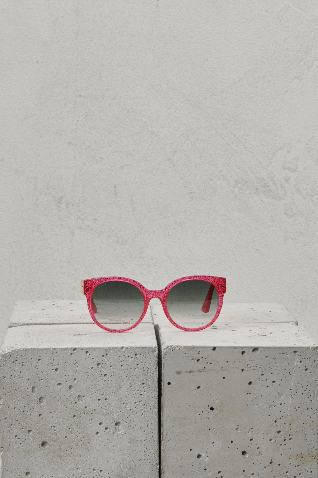 PINK GUCCI SUNGLASSES WITH GLITTER