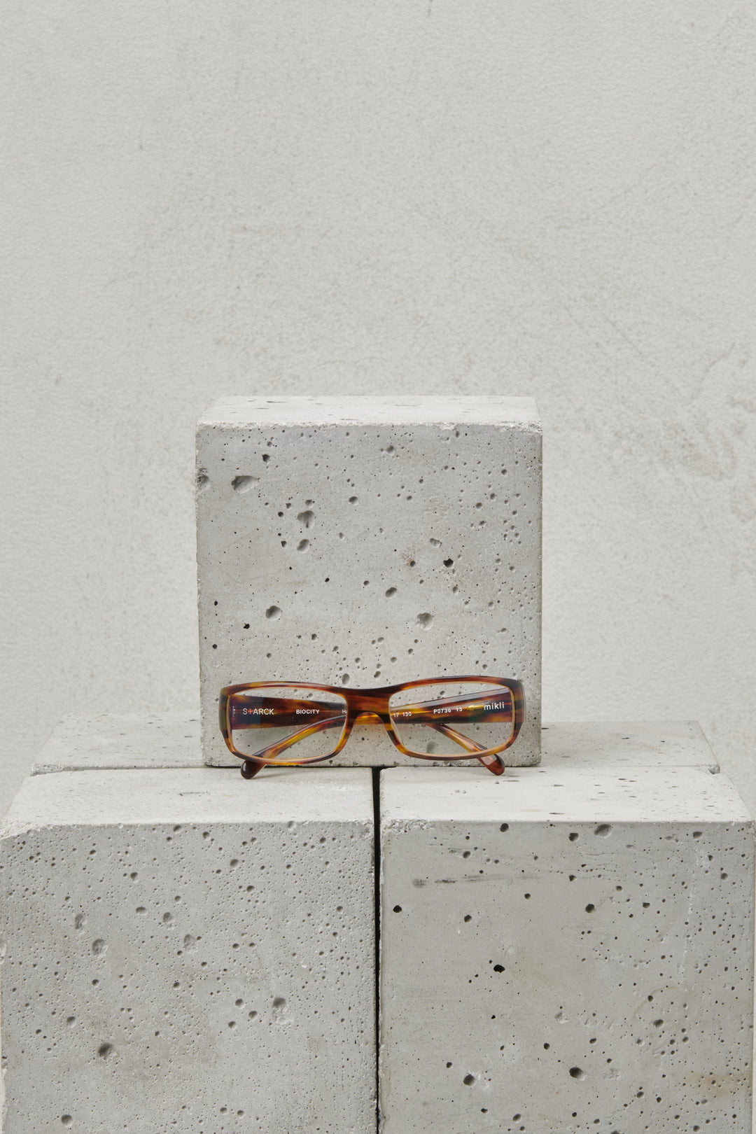 TORTOISE FRAME GLASSES