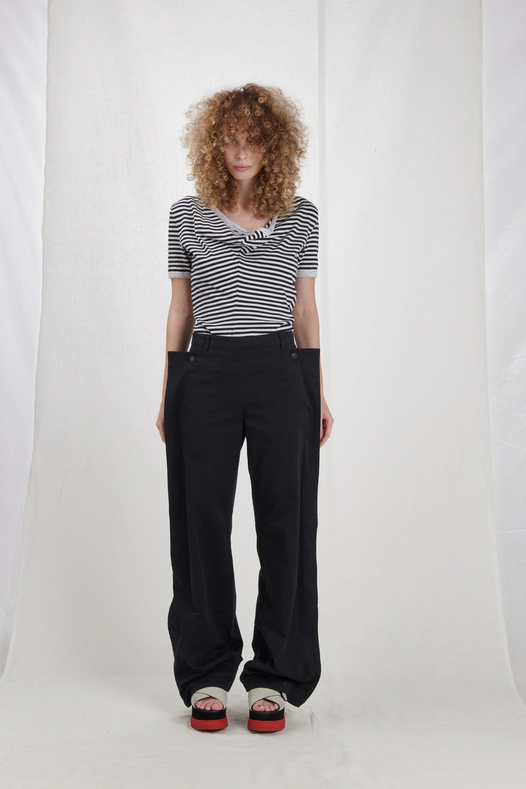 PANTALONE CARGO NERO