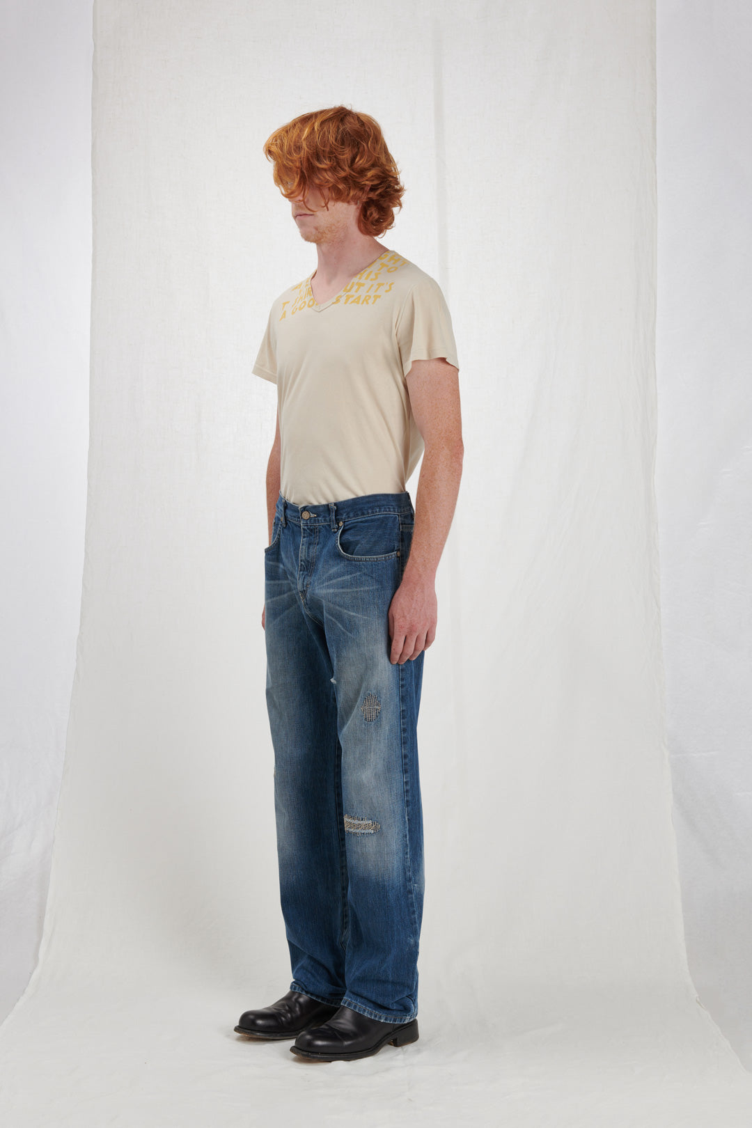 STRAIGHT LEG JEANS