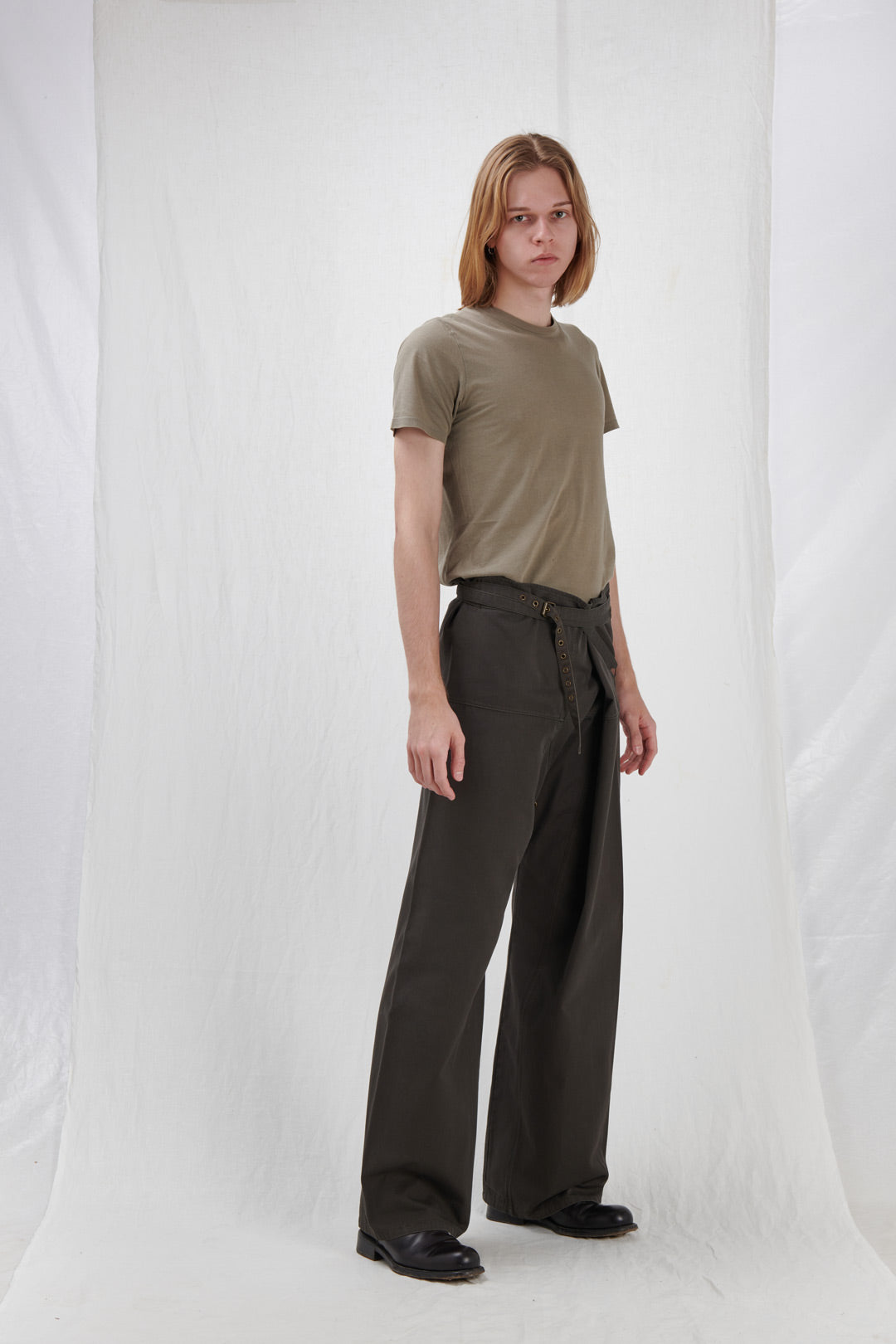 MILITARY GREEN WALLET PANTS