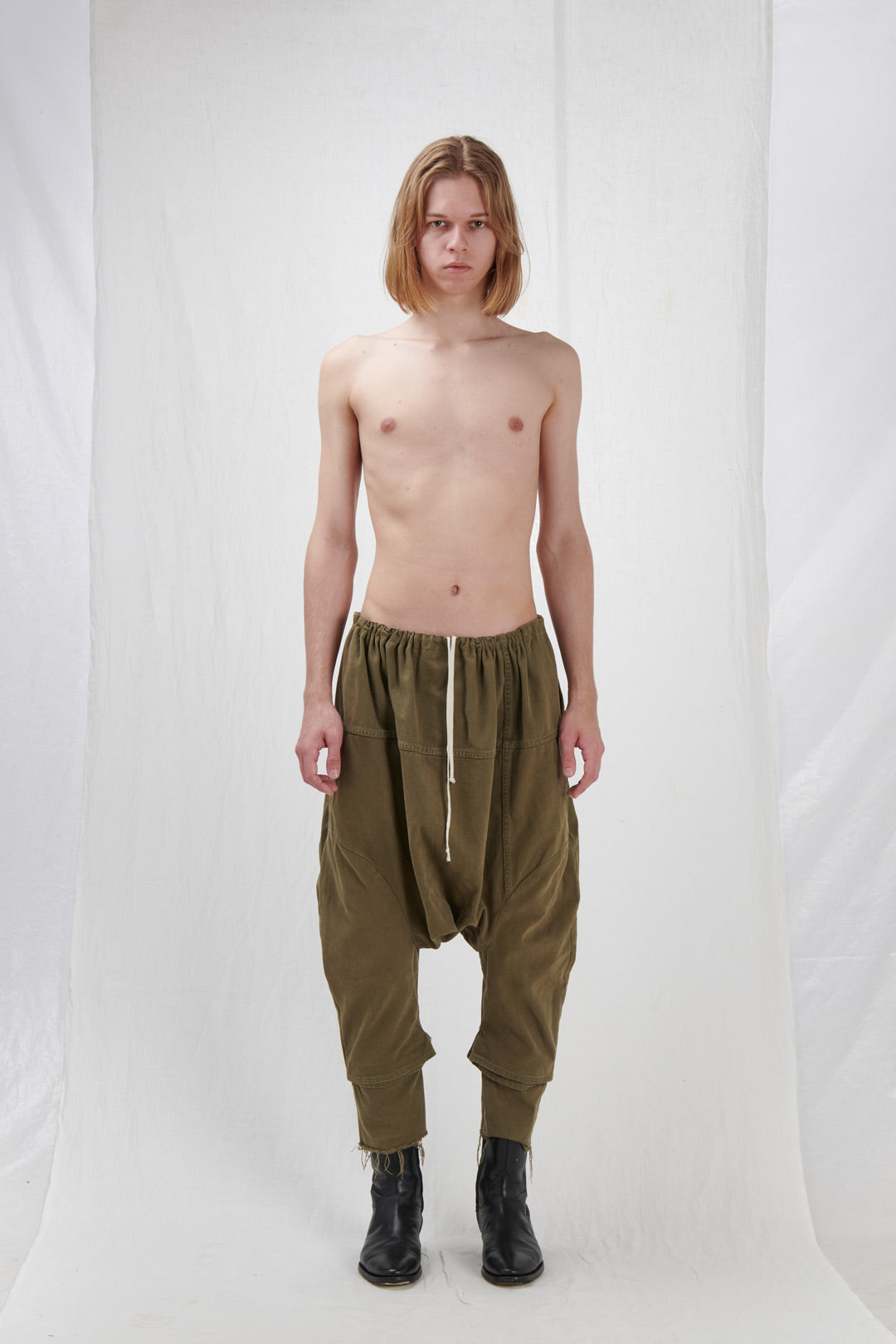 MILITARY GREEN PZUAVA PANTS