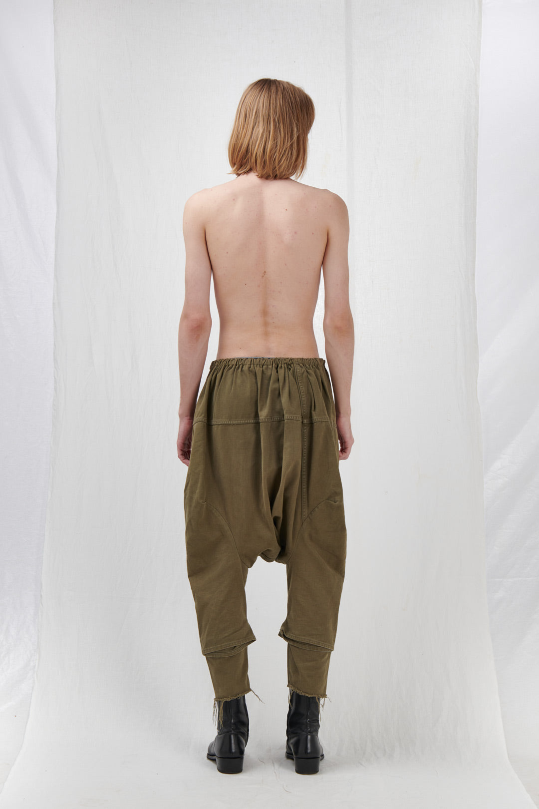 MILITARY GREEN PZUAVA PANTS