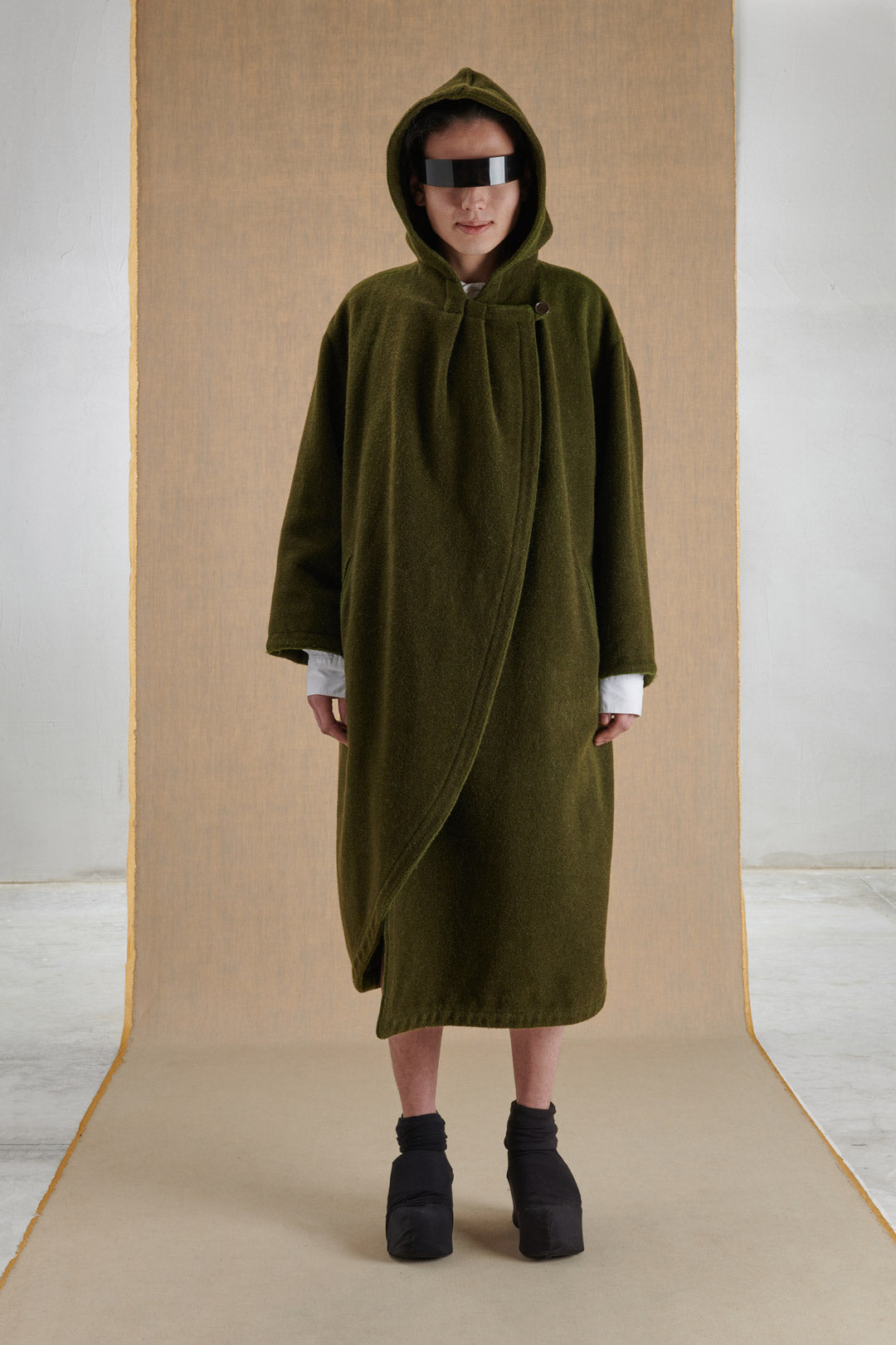 LONG GREEN WOOL AND ALPACA COAT