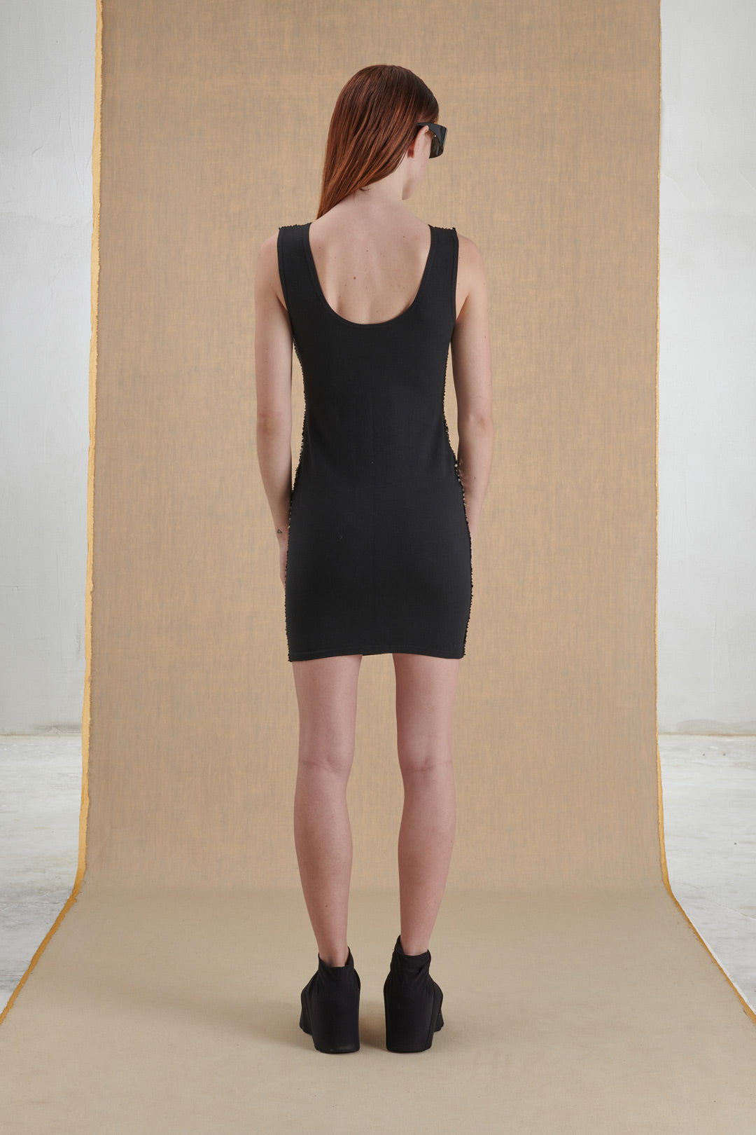 BLACK JERSEY DRESS WITH SEQUINS