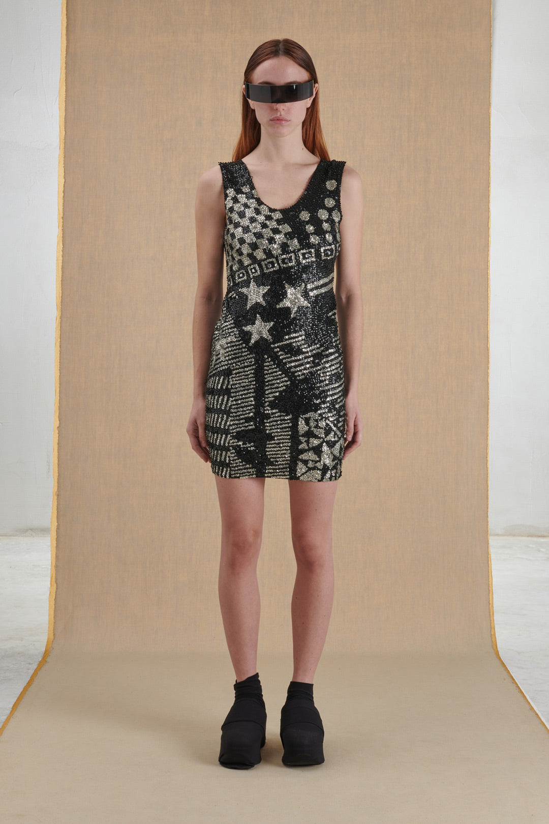 BLACK JERSEY DRESS WITH SEQUINS