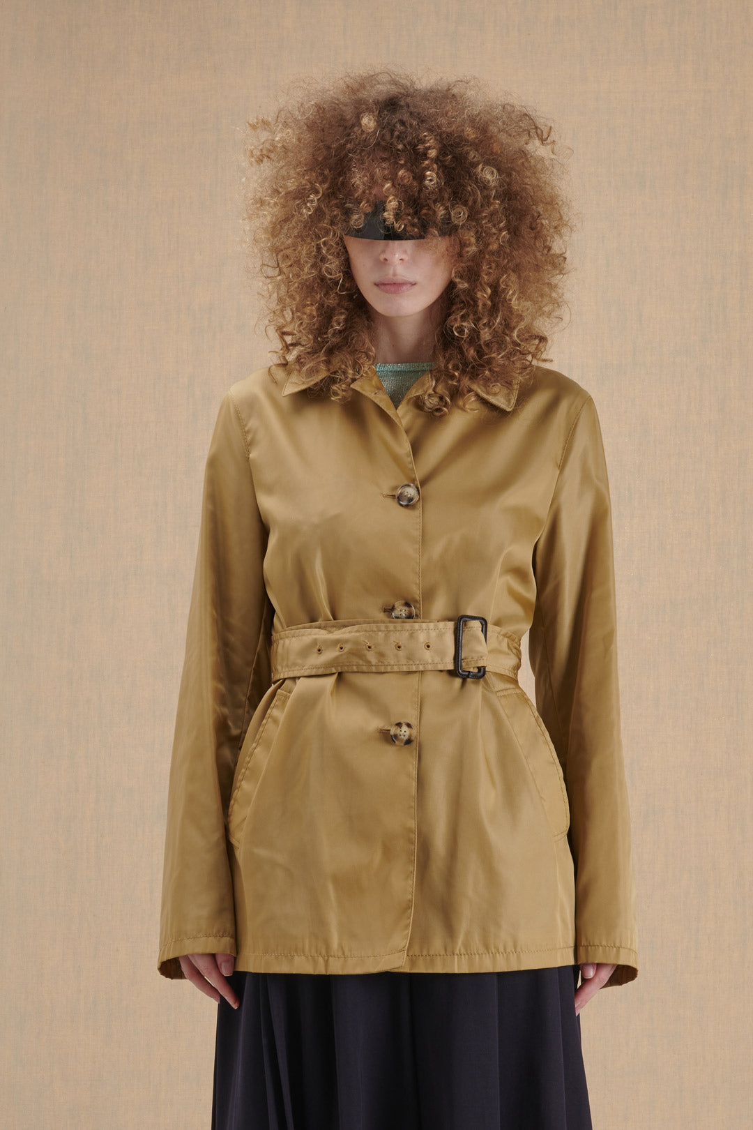 SHORT SAND-COLORED TRENCH COAT