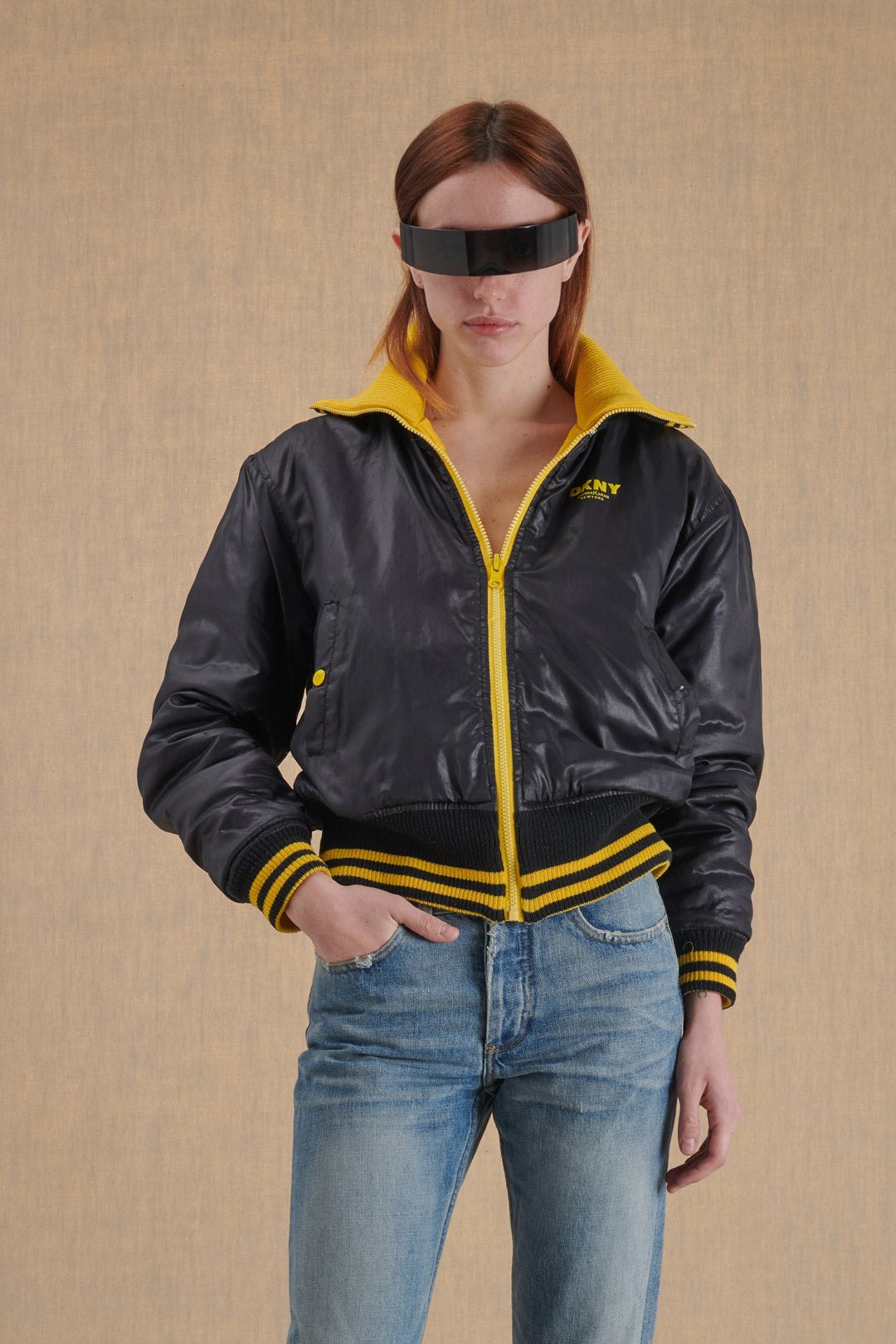 BLACK PUFFER JACKET WITH YELLOW DETAILS