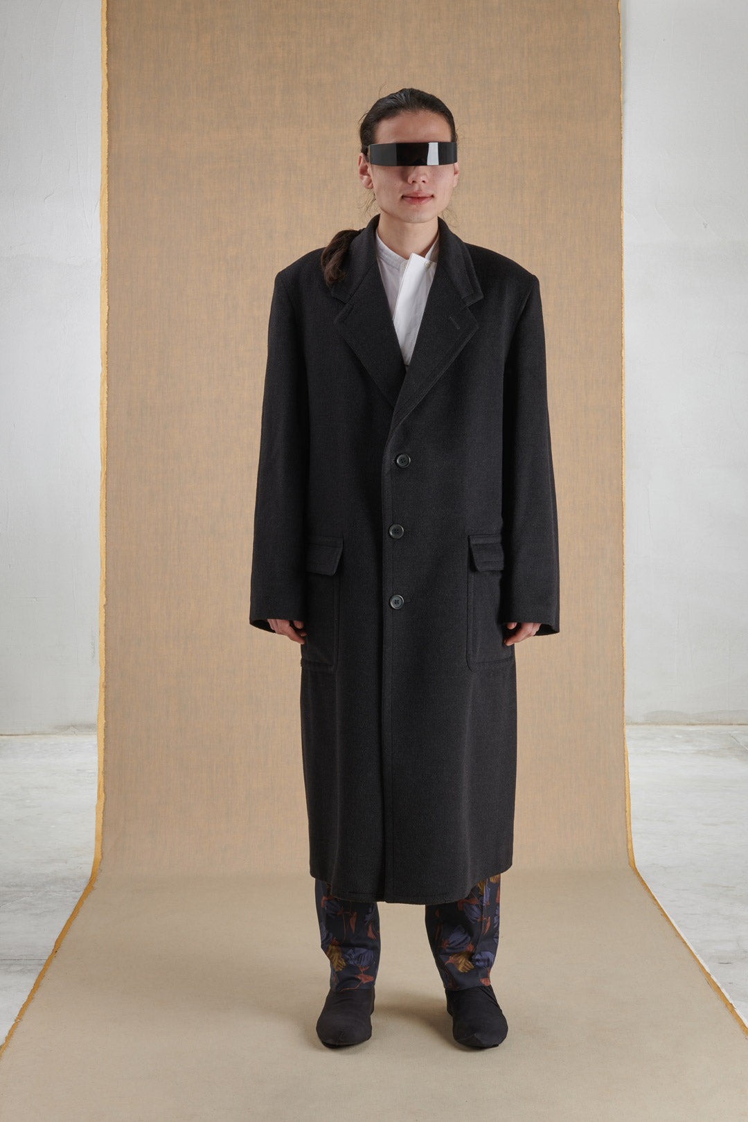 LONG DARK GRAY OUTERWEAR