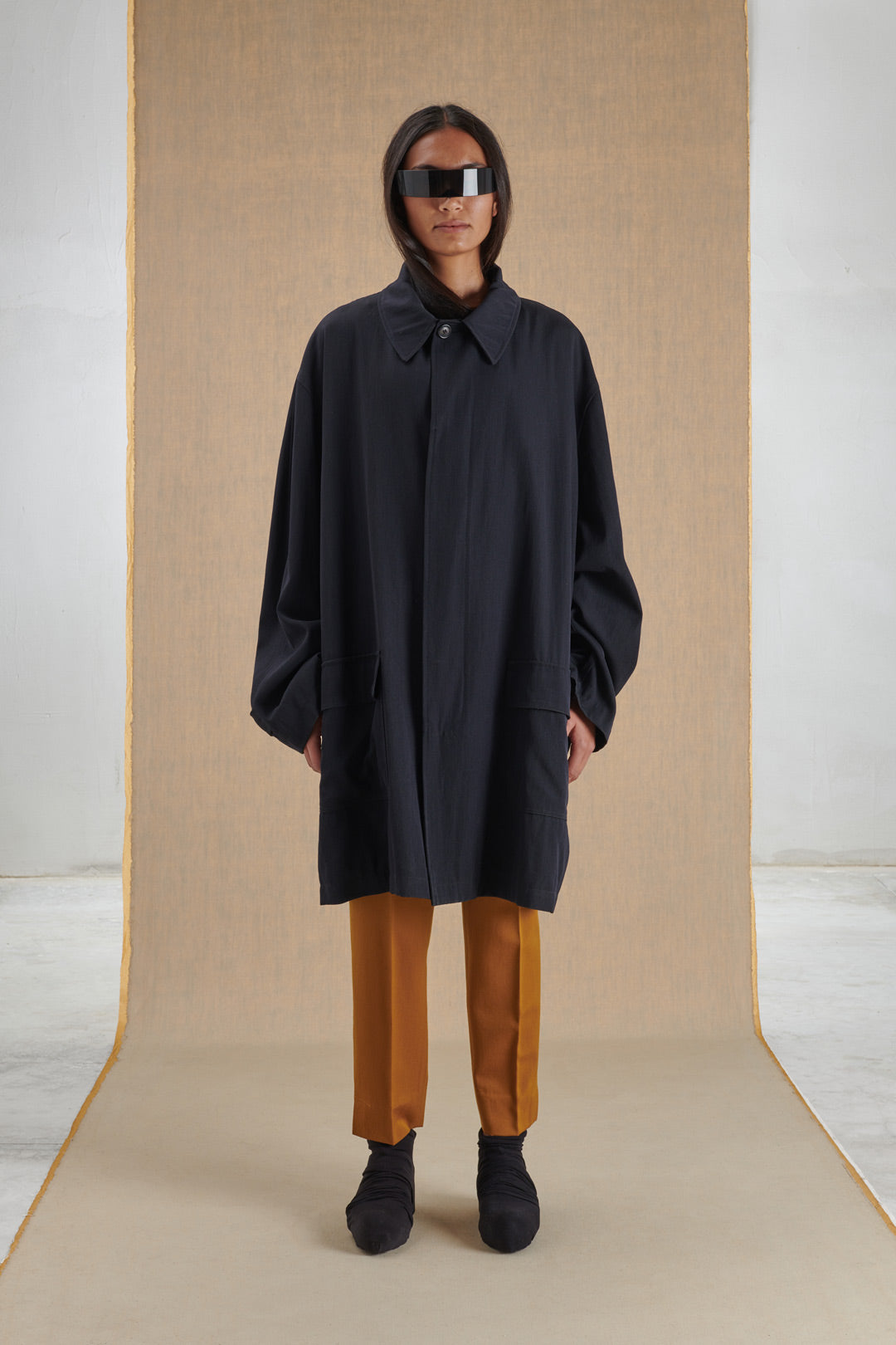 DARK BLUE TRENCH COAT 